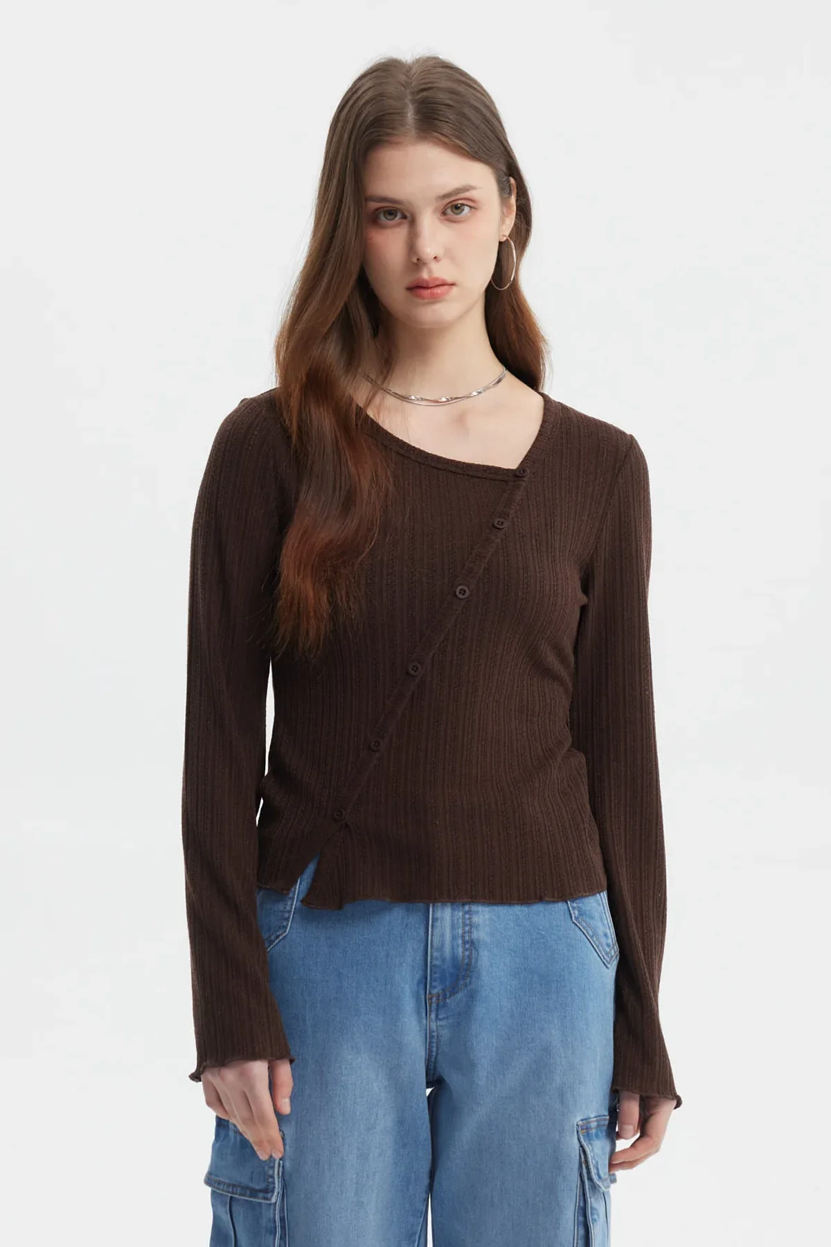 Polera Mujer Asimétrica Botones Café Oscuro