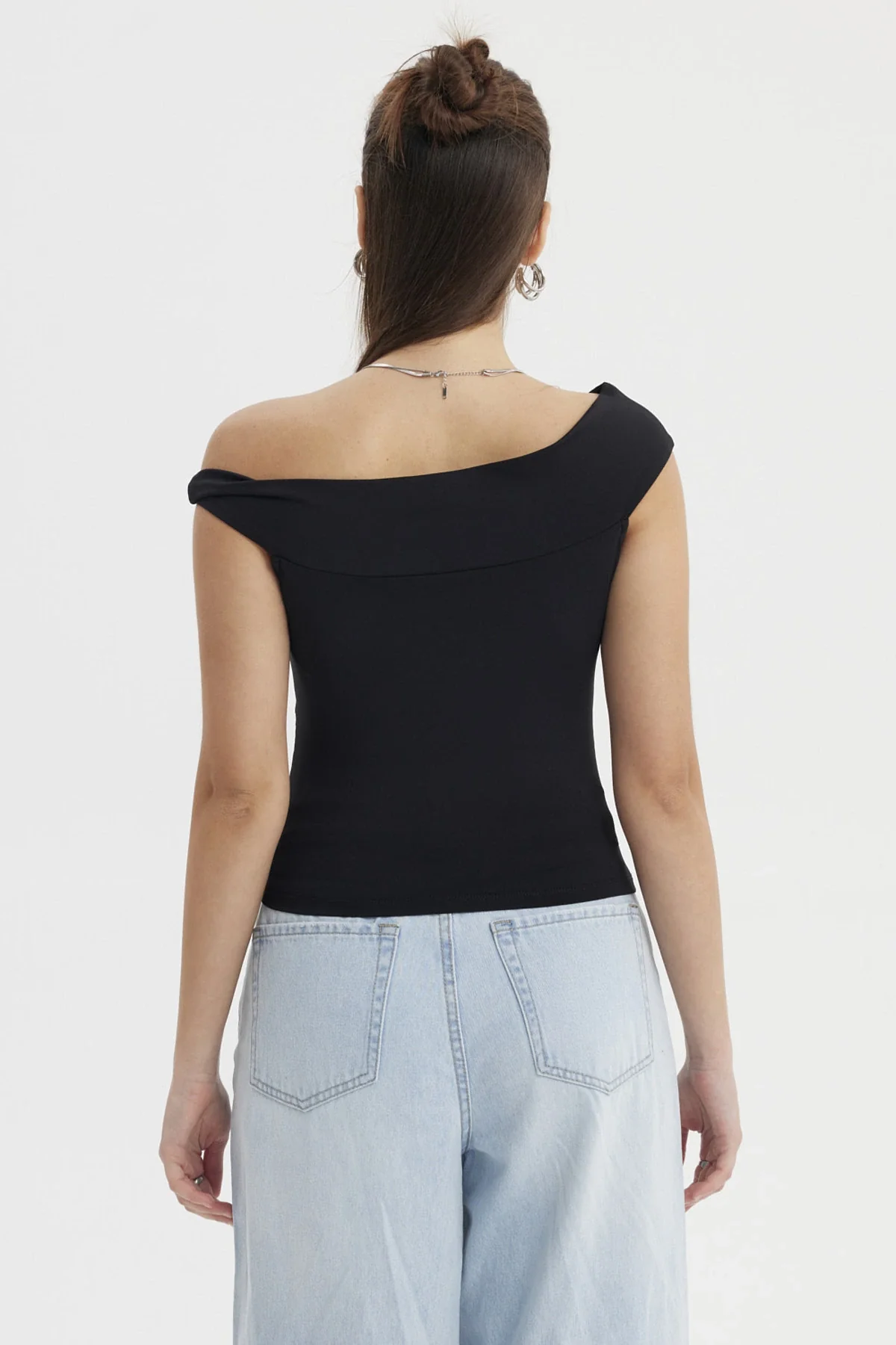 Polera Mujer Bardot Aplicación Nudo Negro - Image 3