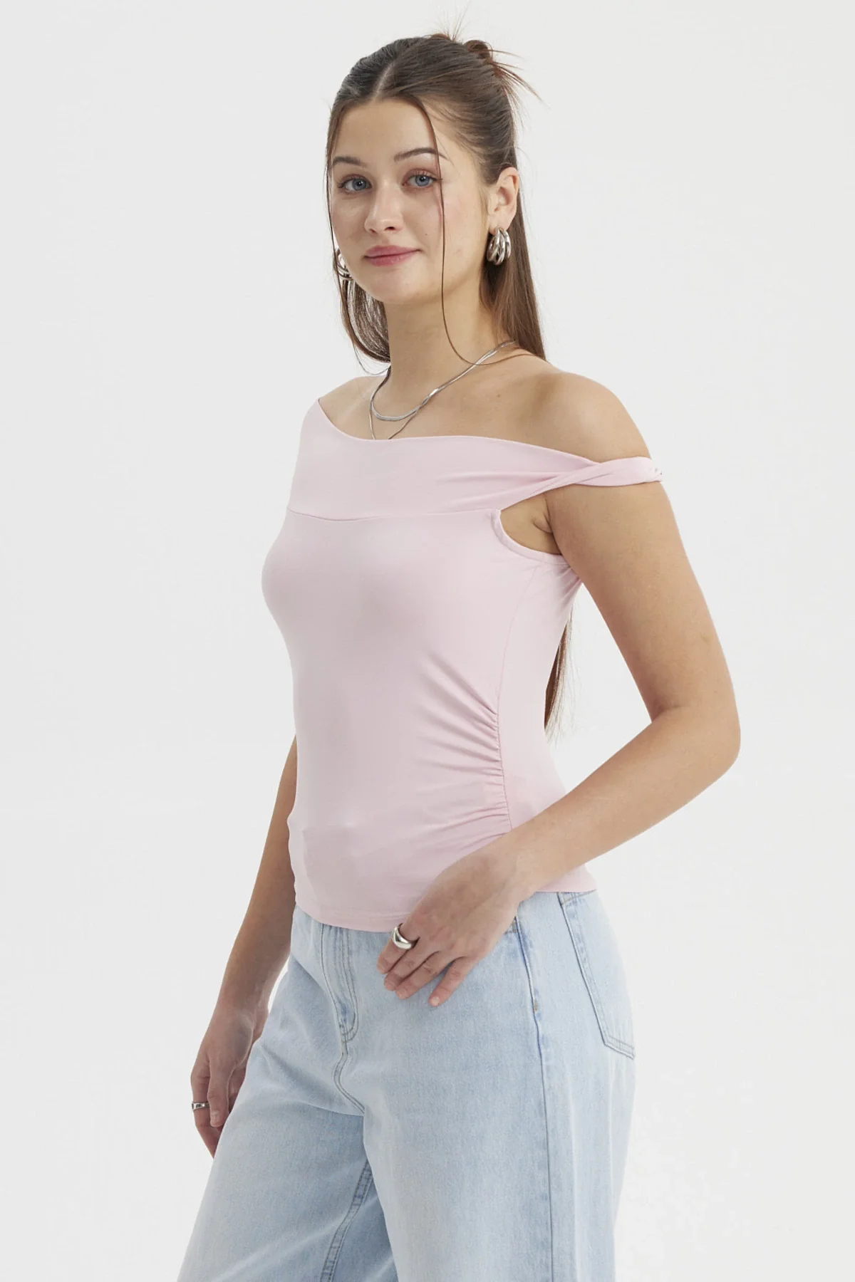 Polera Mujer Bardot Aplicación Nudo Rosado - Image 2