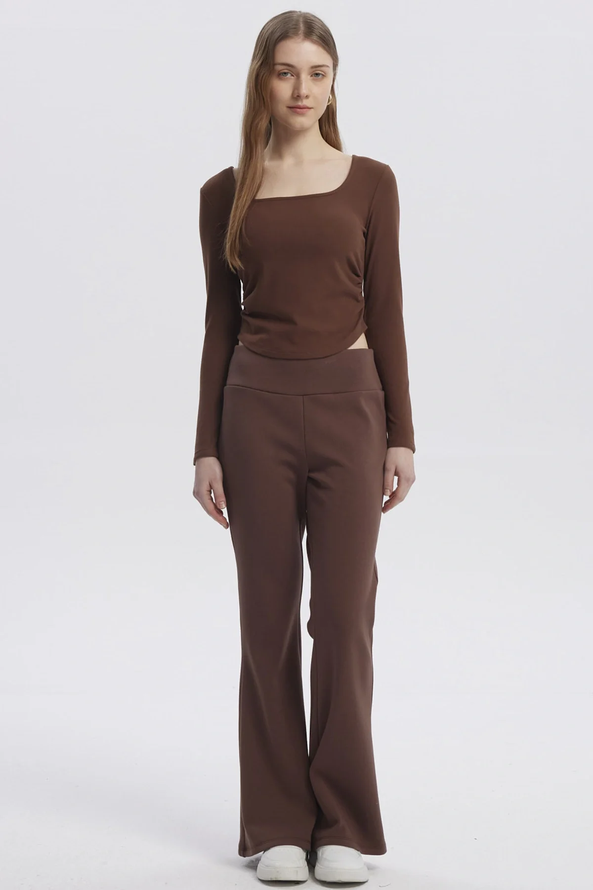 Polera Mujer Basic Café Oscuro - Image 4