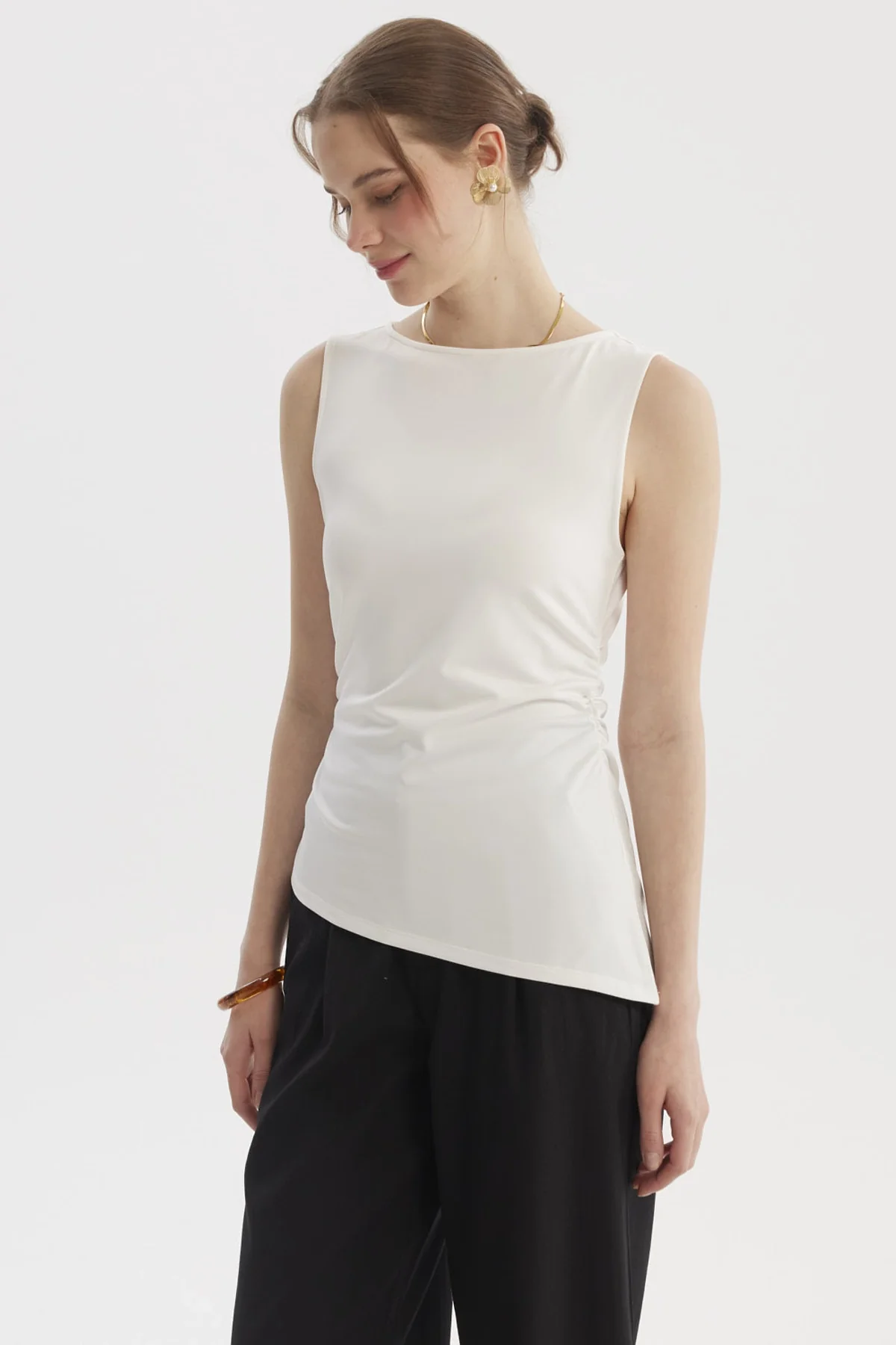 Polera Mujer Basta Asimétrica Crudo - Image 2