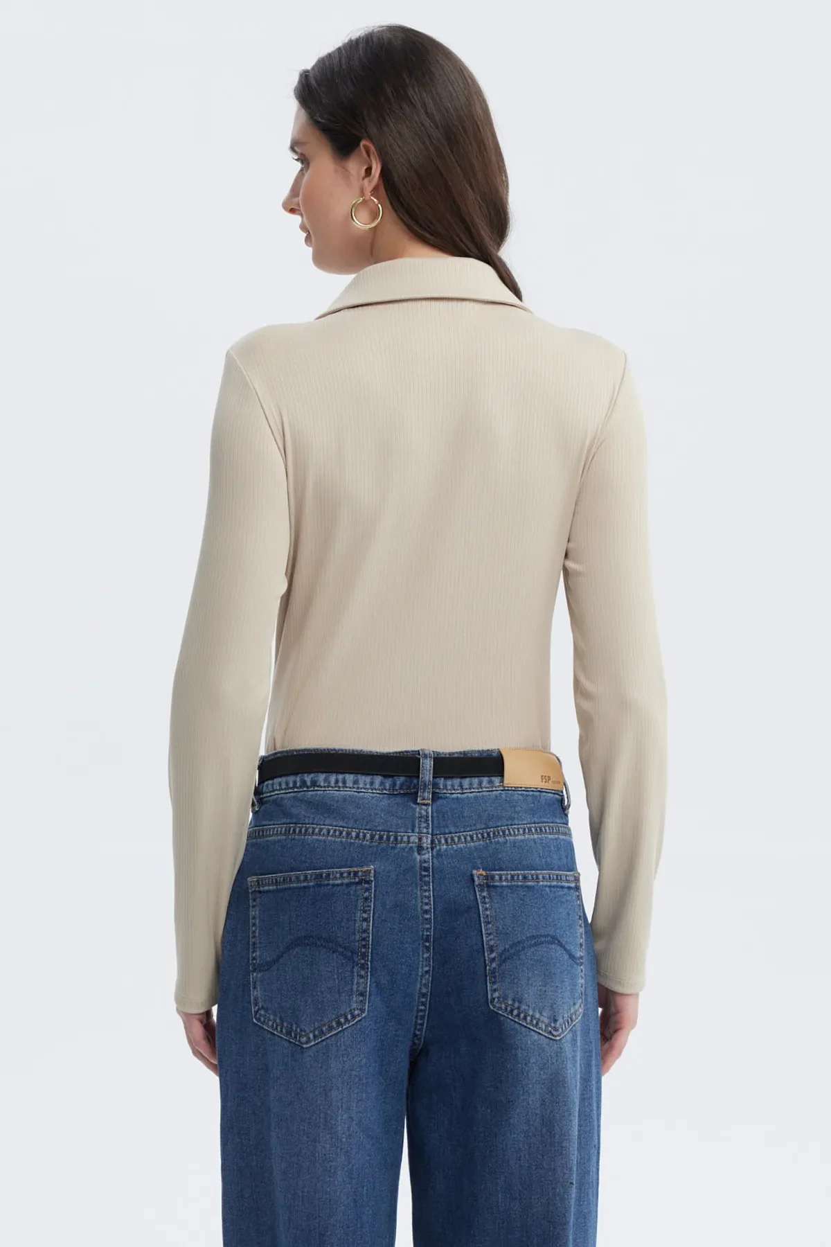 Polera Mujer Body Botones Arena - Image 3