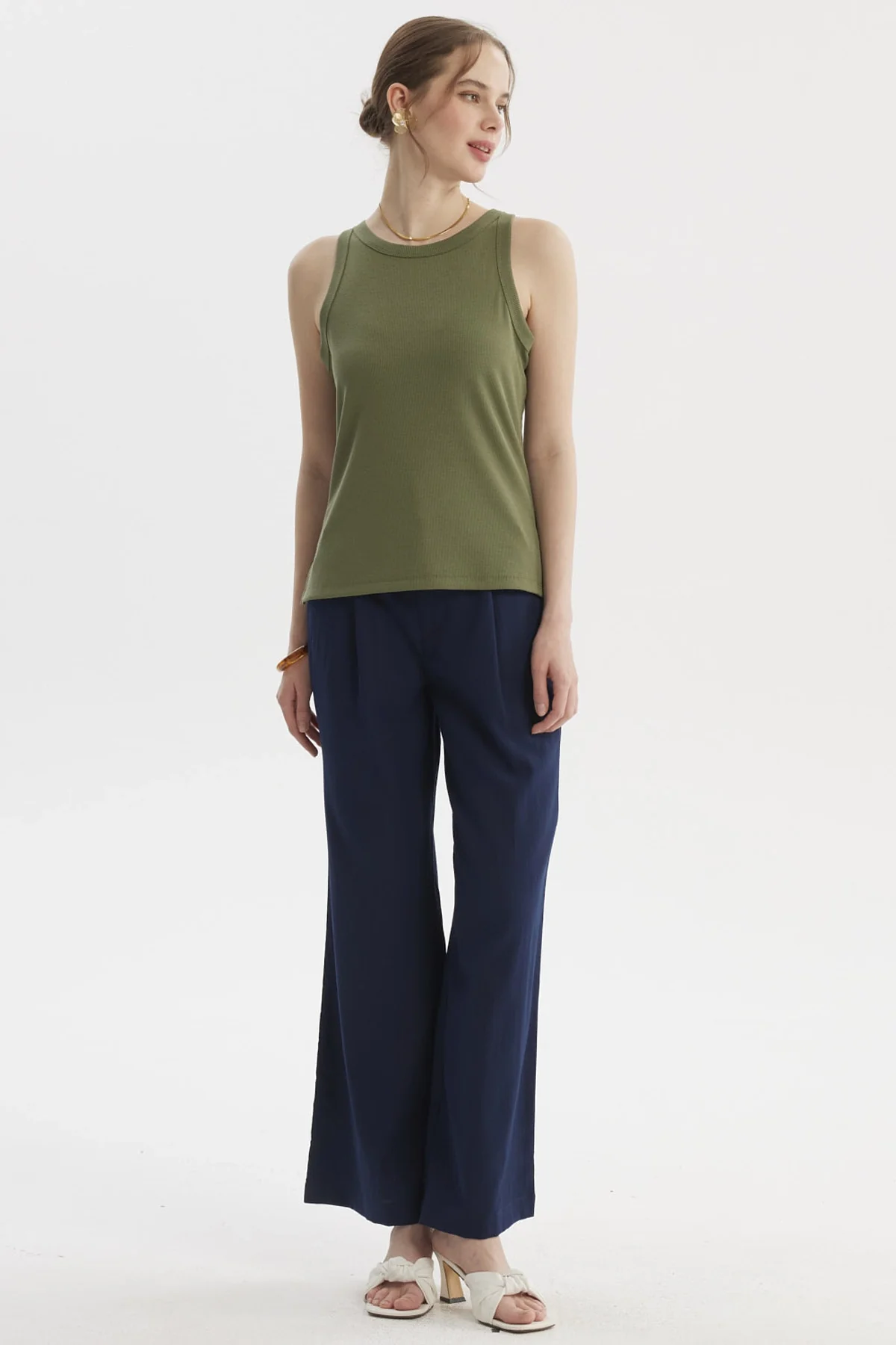 Polera Mujer Con Bote Pabilo Rib Verde Olivo - Image 4