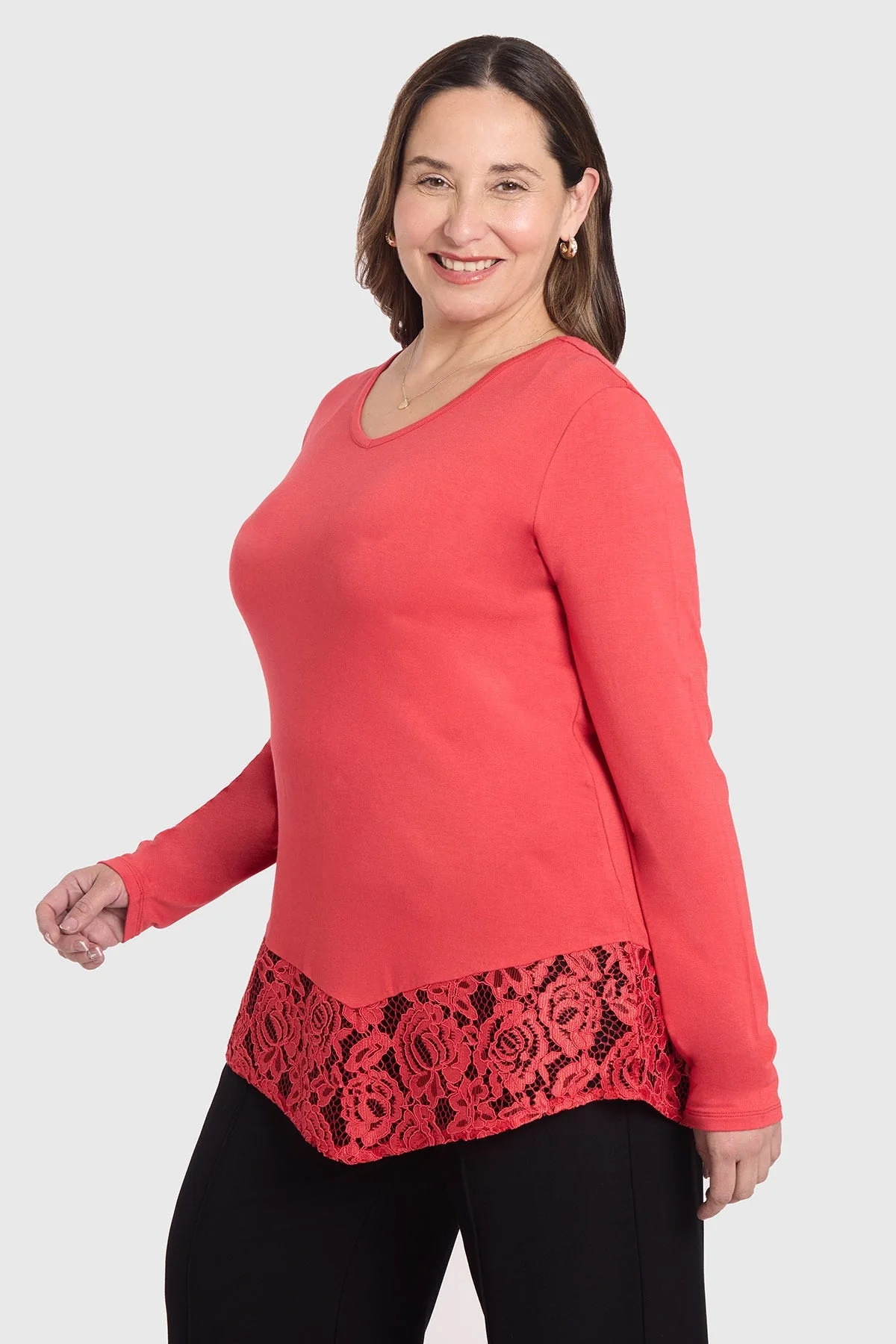 Polera Mujer Con Detalle Macramé Rojo - Image 2