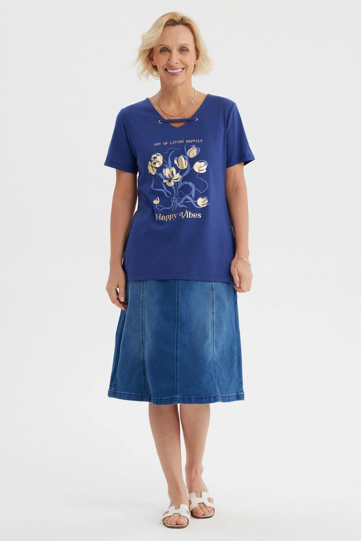 Polera Mujer Con Estampado Azul Oscuro - Image 4