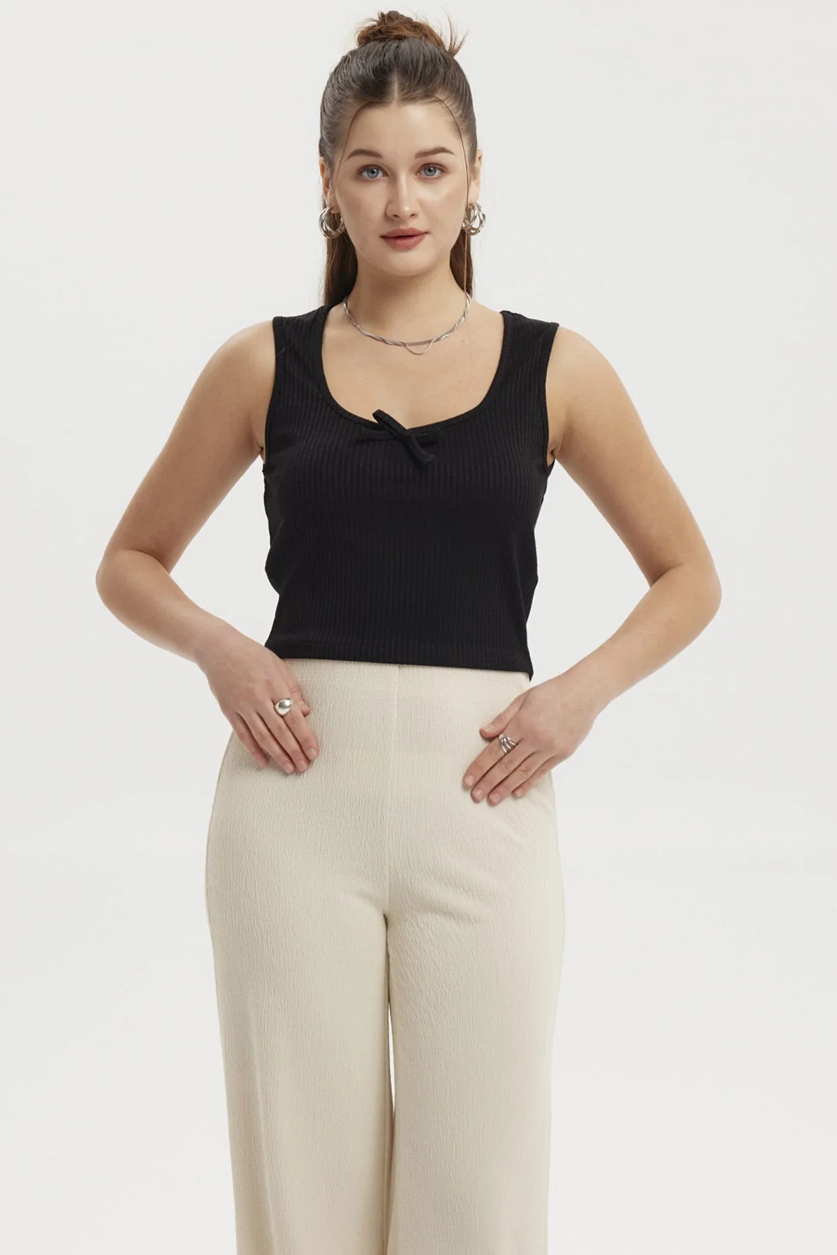 Polera Mujer Con Lazo Negro