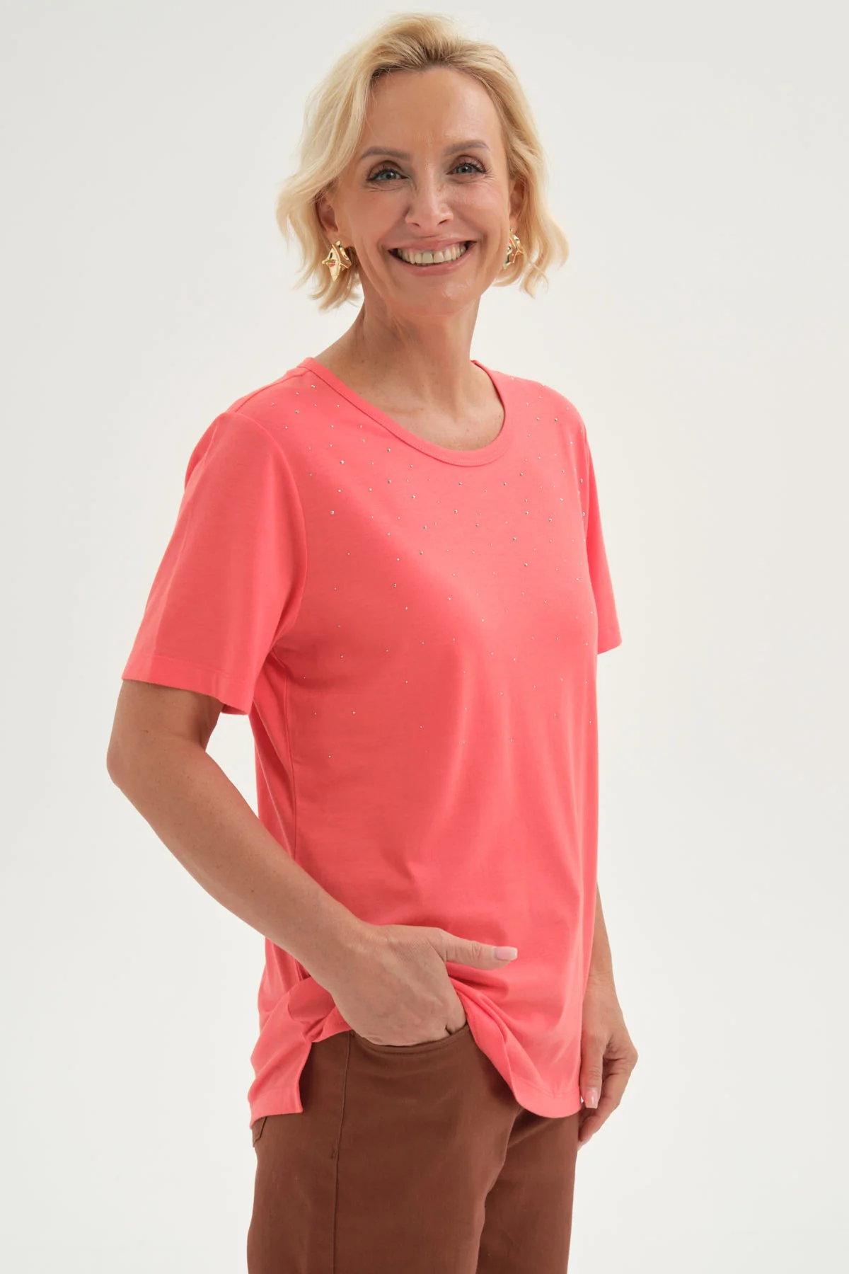 Polera Mujer Con Tachas Coral - Image 2