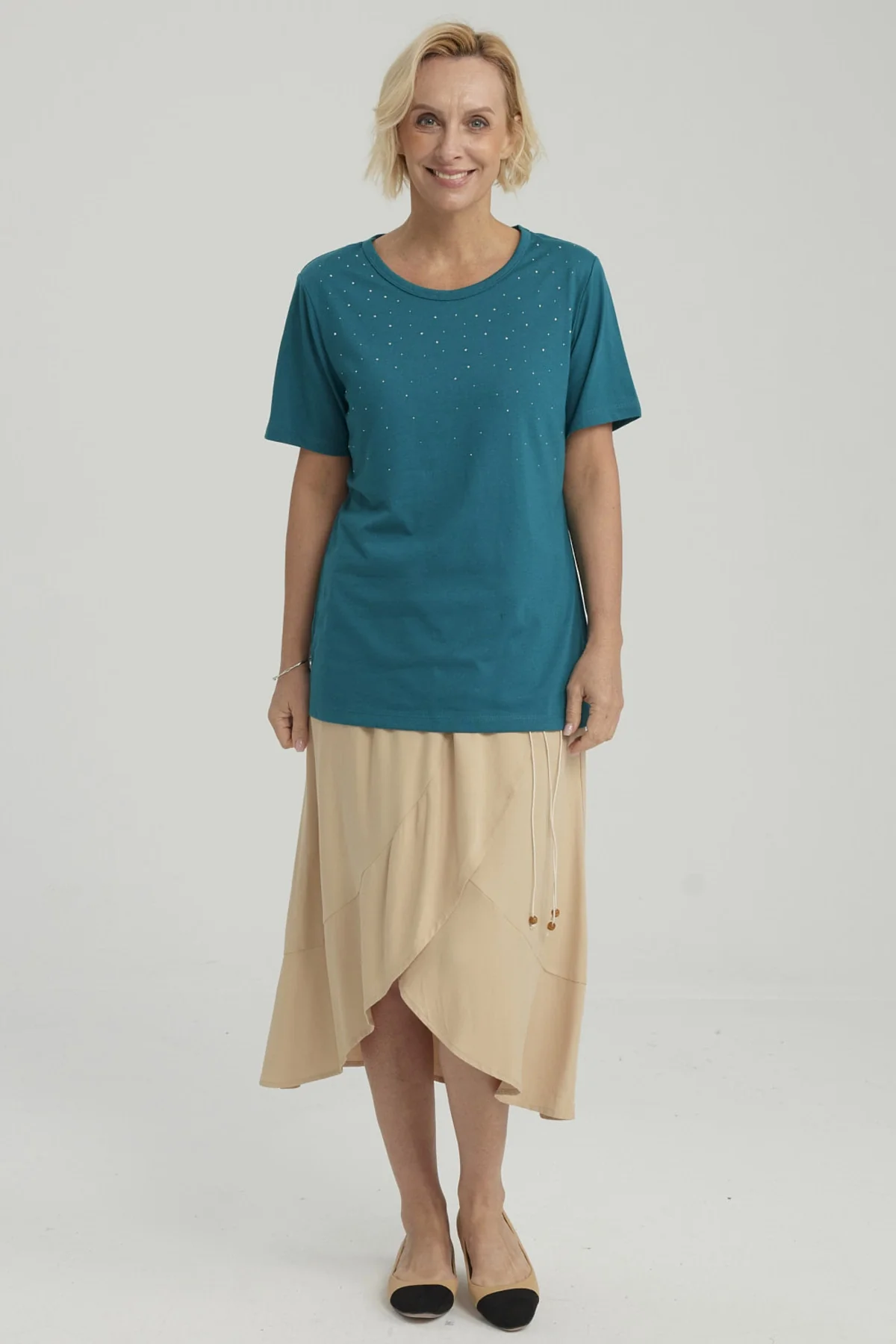 Polera Mujer Con Tachas Petroleo - Image 4