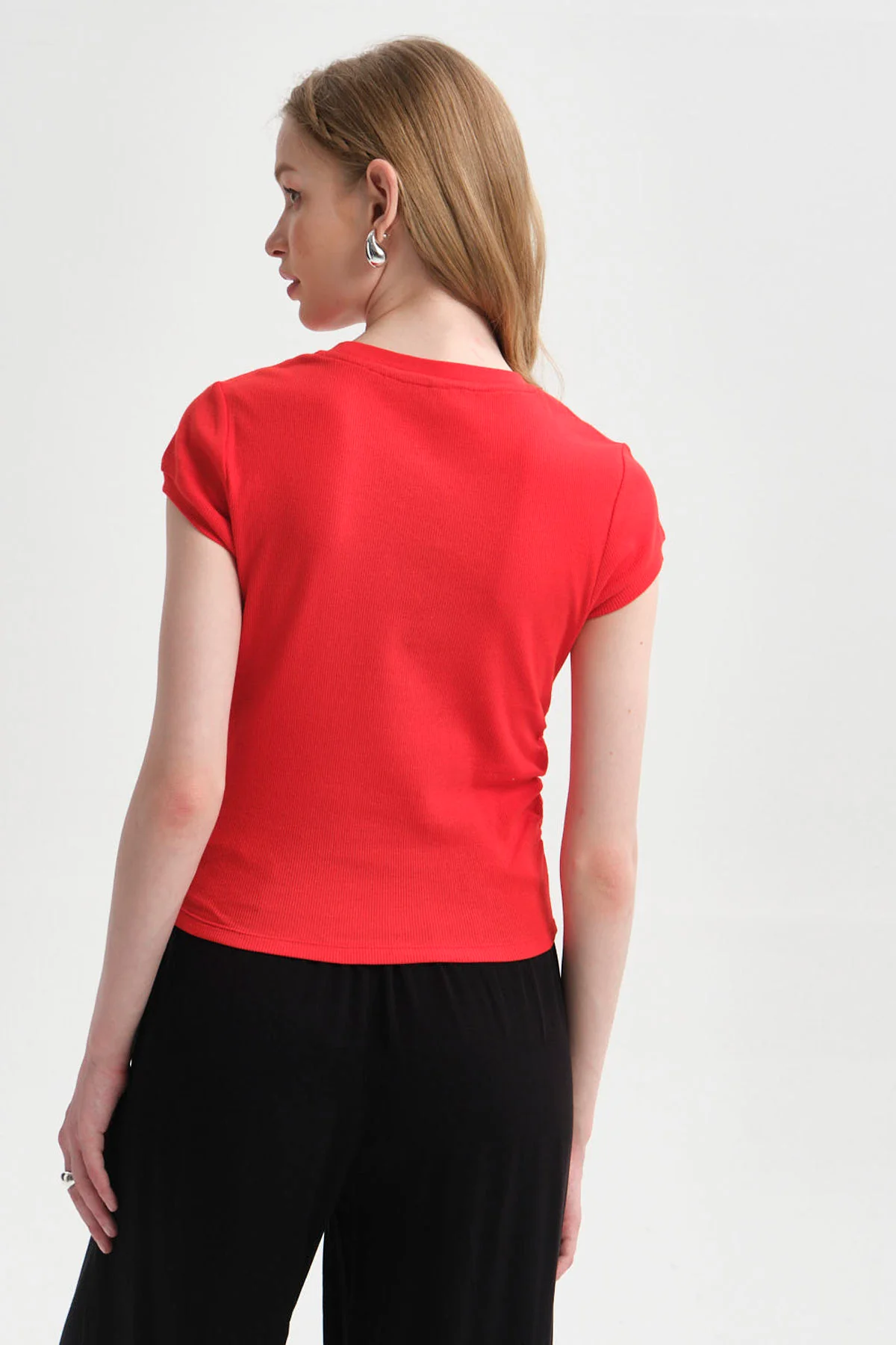 Polera Mujer Cropped Rojo - Image 3