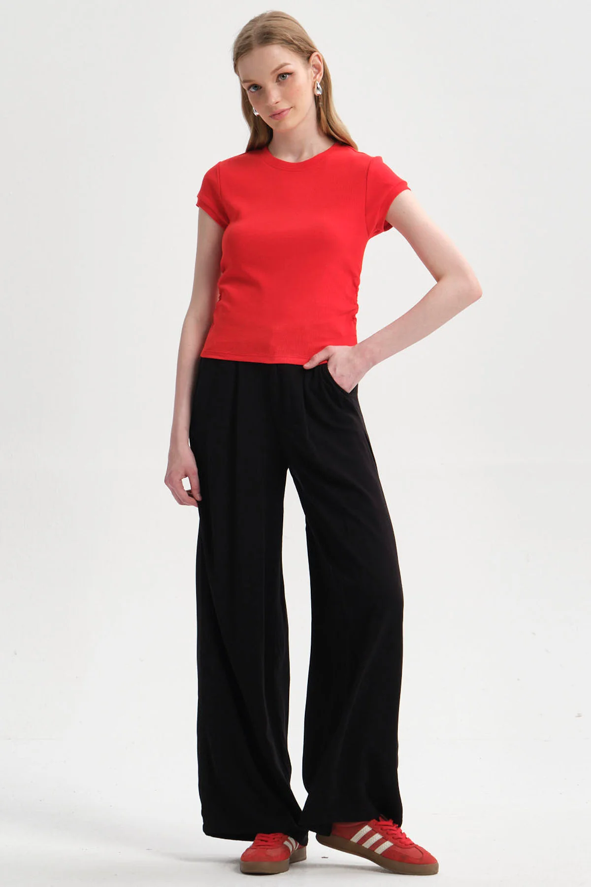 Polera Mujer Cropped Rojo - Image 4
