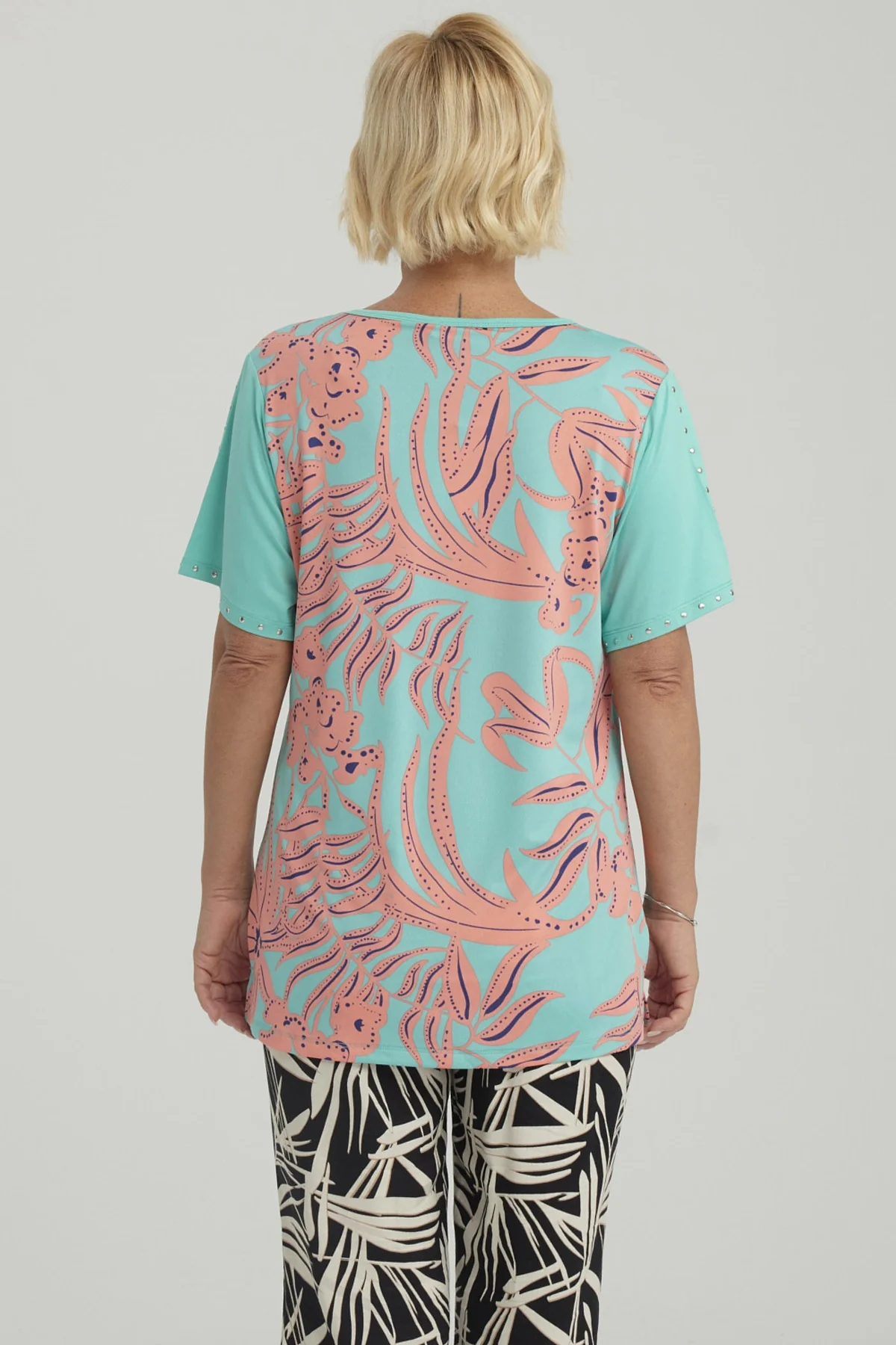 Polera Mujer Cruce Cuello Sandía - Image 3