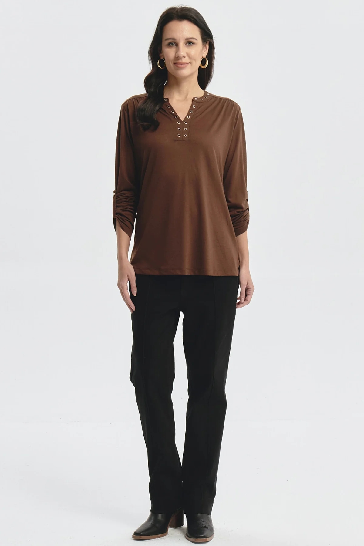 Polera Mujer Cuello Abotónado Café - Image 4