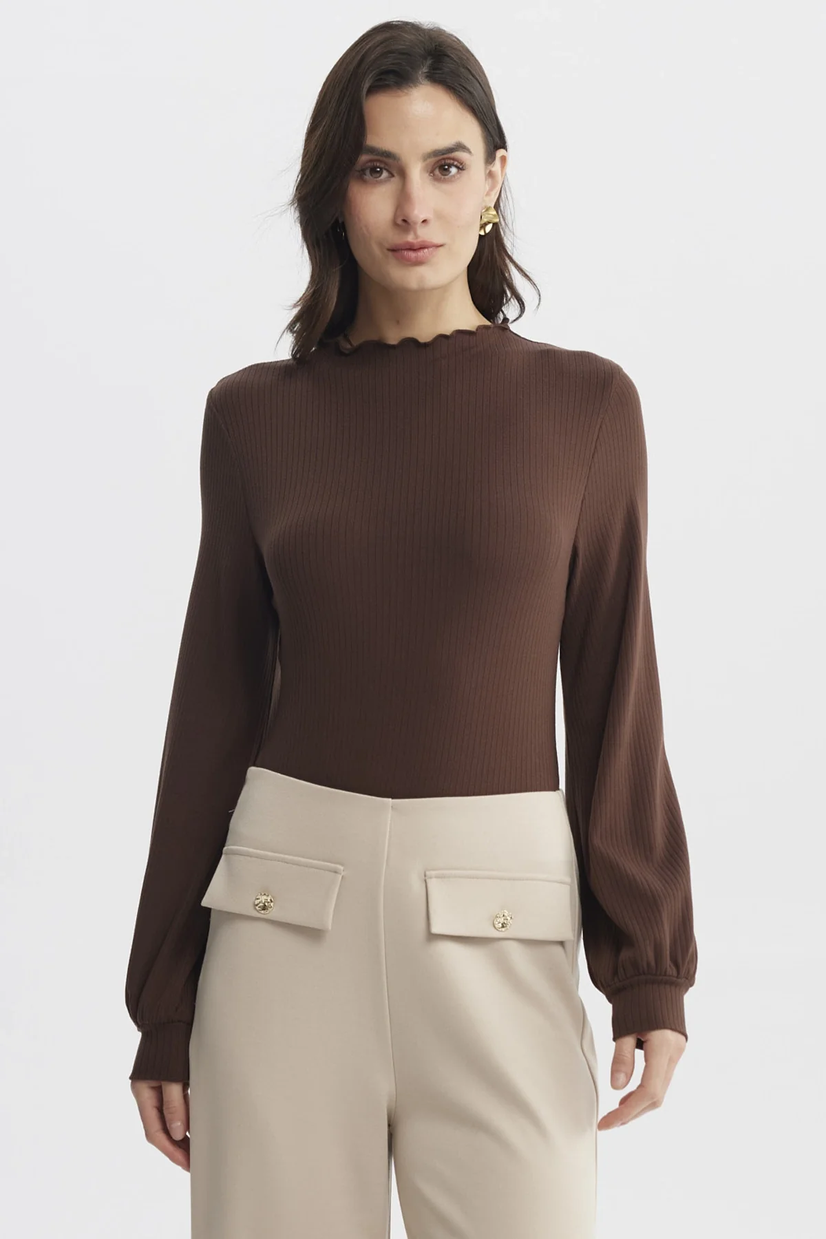 Polera Mujer Cuello Alto Chocolate