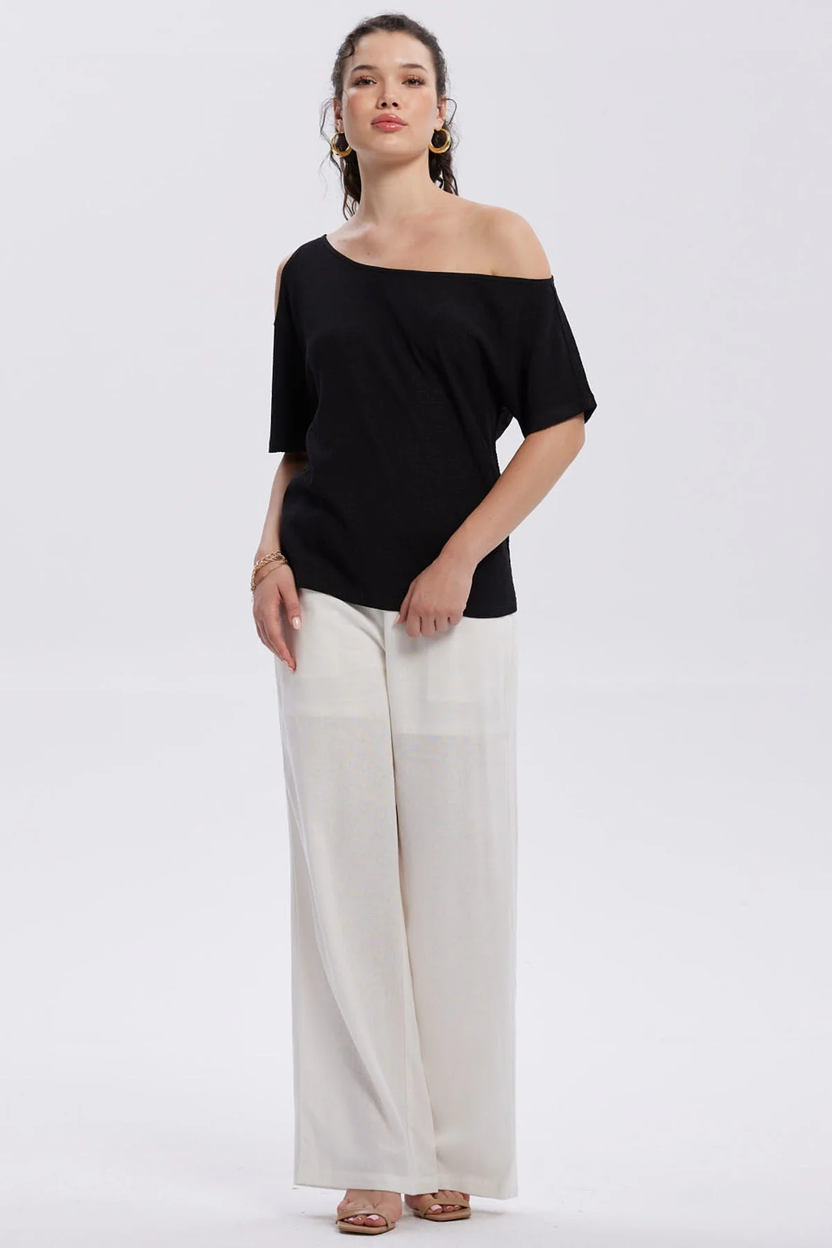Polera Mujer Cuello Bote Negro - Image 4