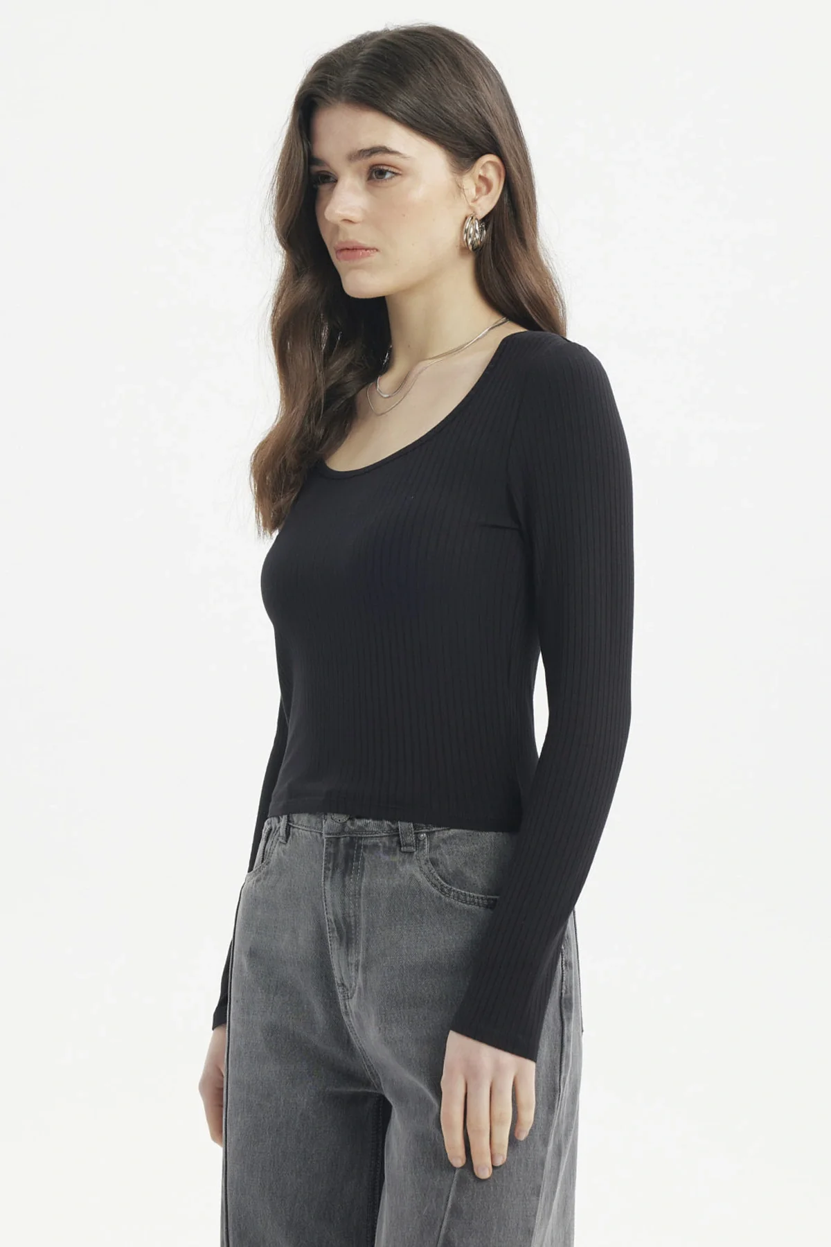 Polera Mujer Cuello Redondo Negro - Image 2