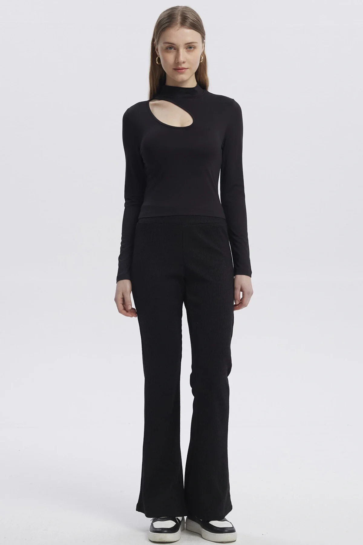 Polera Mujer Cut Out Negro - Image 4