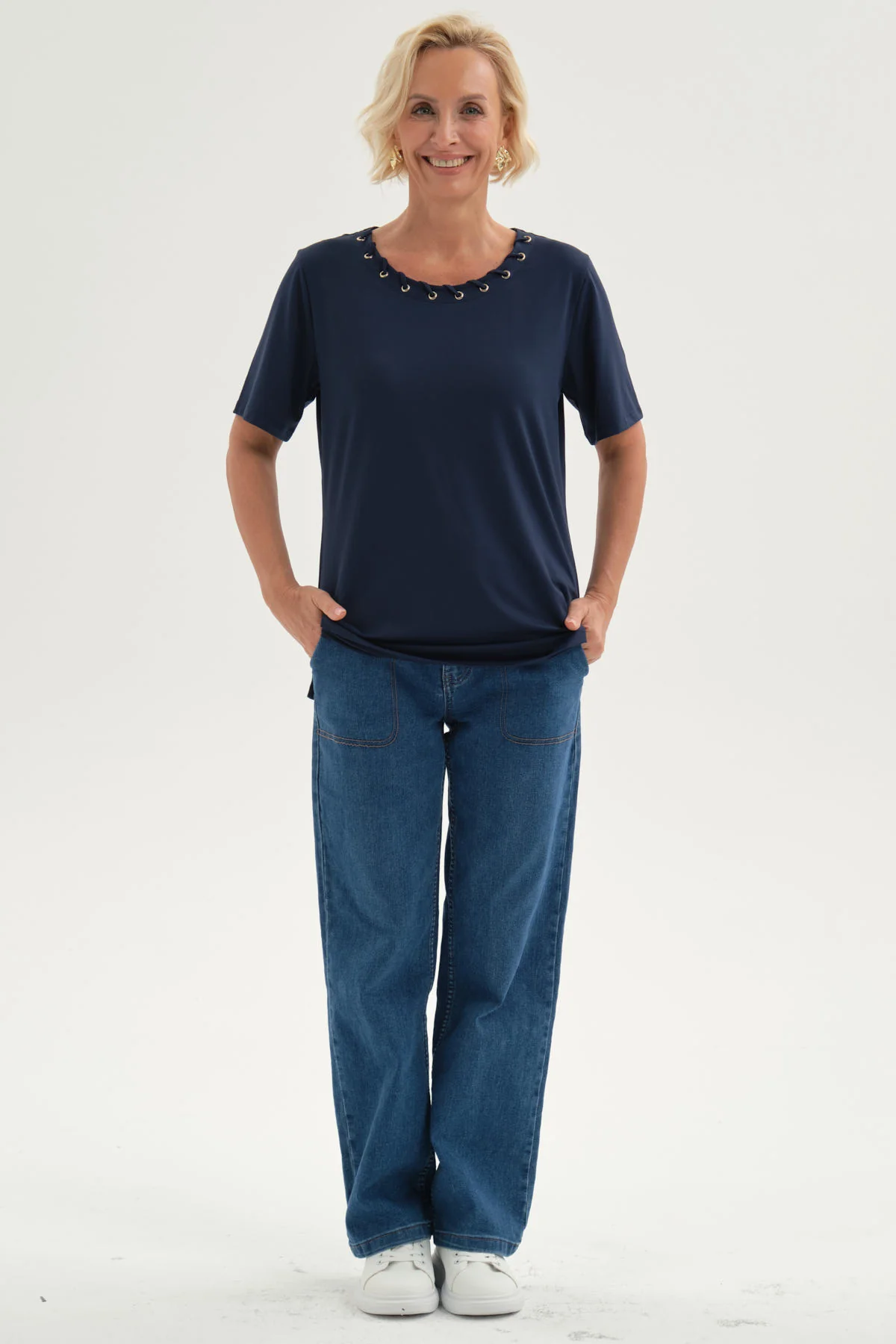 Polera Mujer Detalle Cuello Azul - Image 4