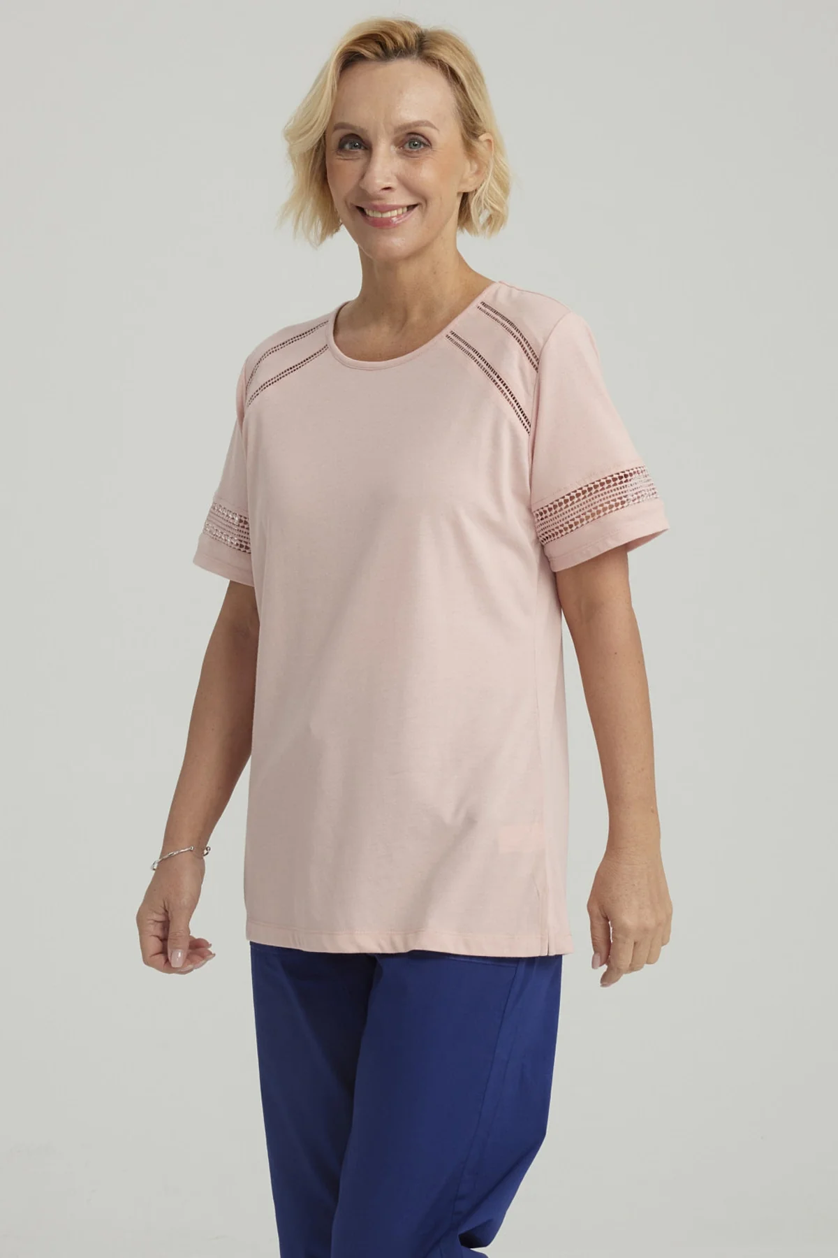 Polera Mujer Detalle Macramé Palo Rosa - Image 2