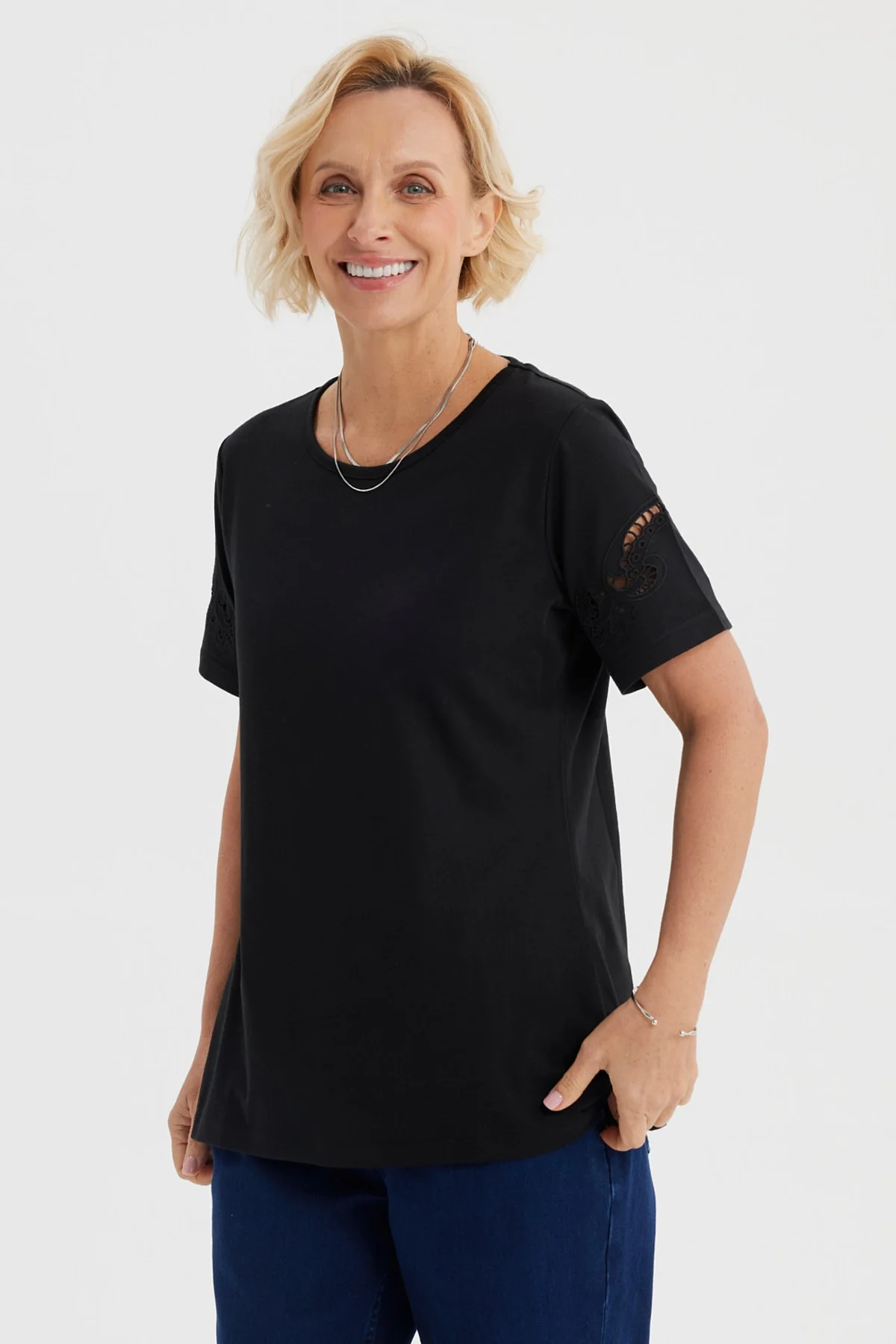 Polera Mujer Detalle Mangas Negro - Image 2