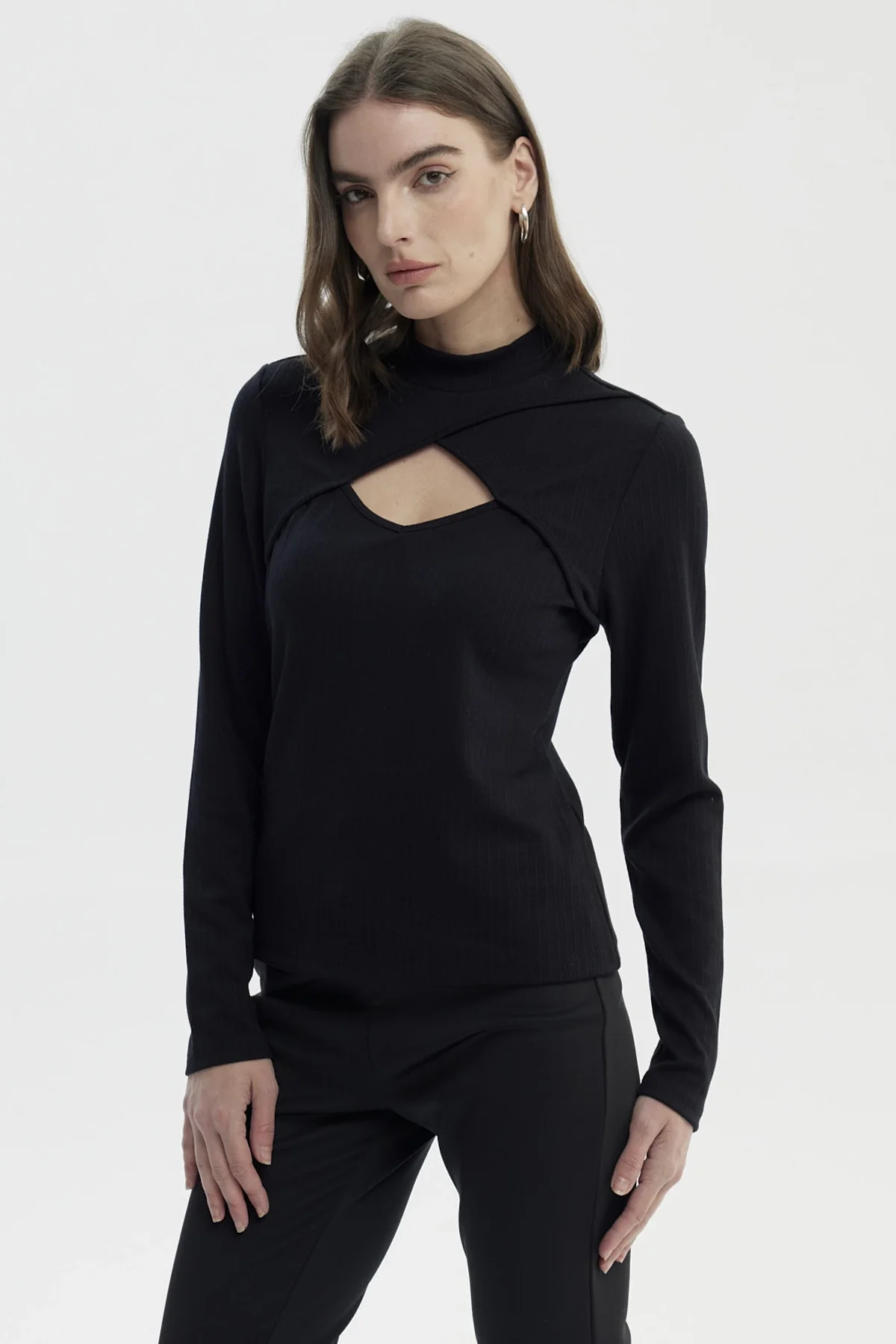 Polera Mujer Drapeado Lisa Negro - Image 2