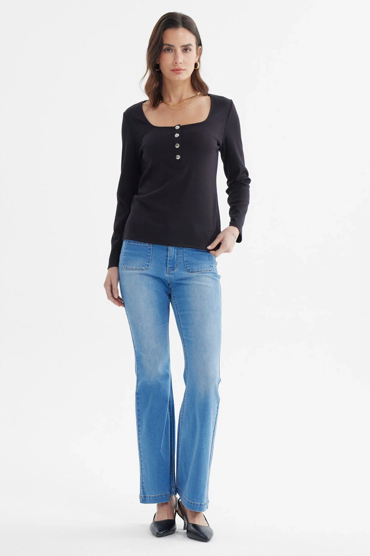 Polera Mujer Escote Cuadrado Botones Metálicos Negro - Image 4