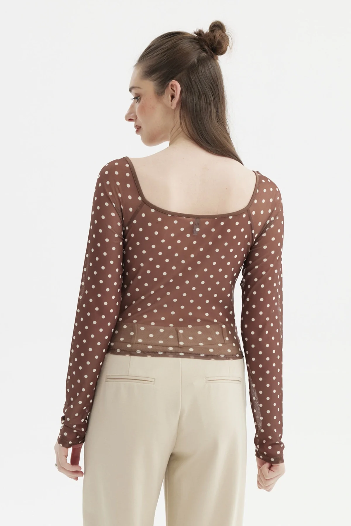 Polera Mujer Escote Recogido Café Oscuro - Image 3