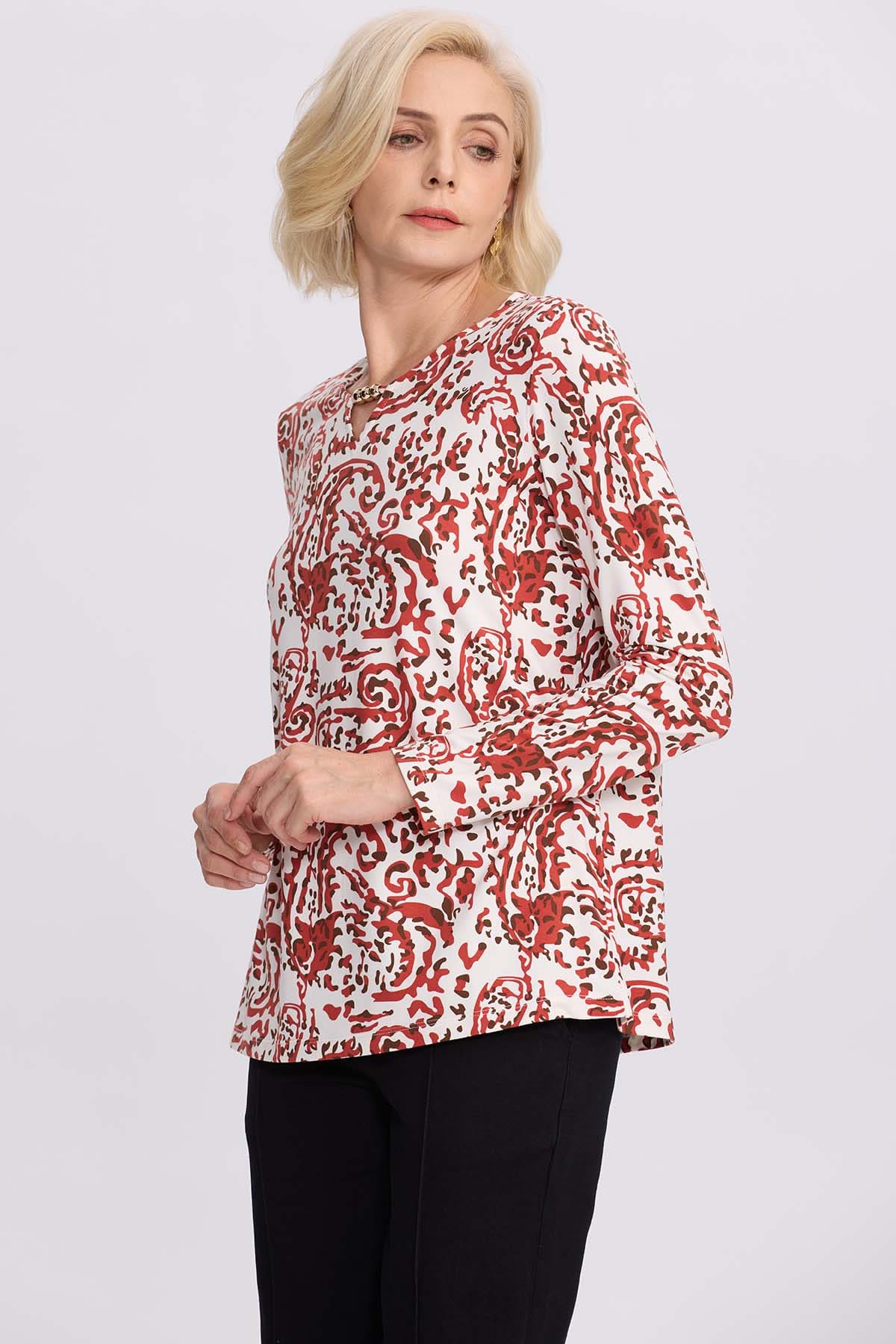 Polera Mujer Evasé Con Aplicación Terracota - Image 2