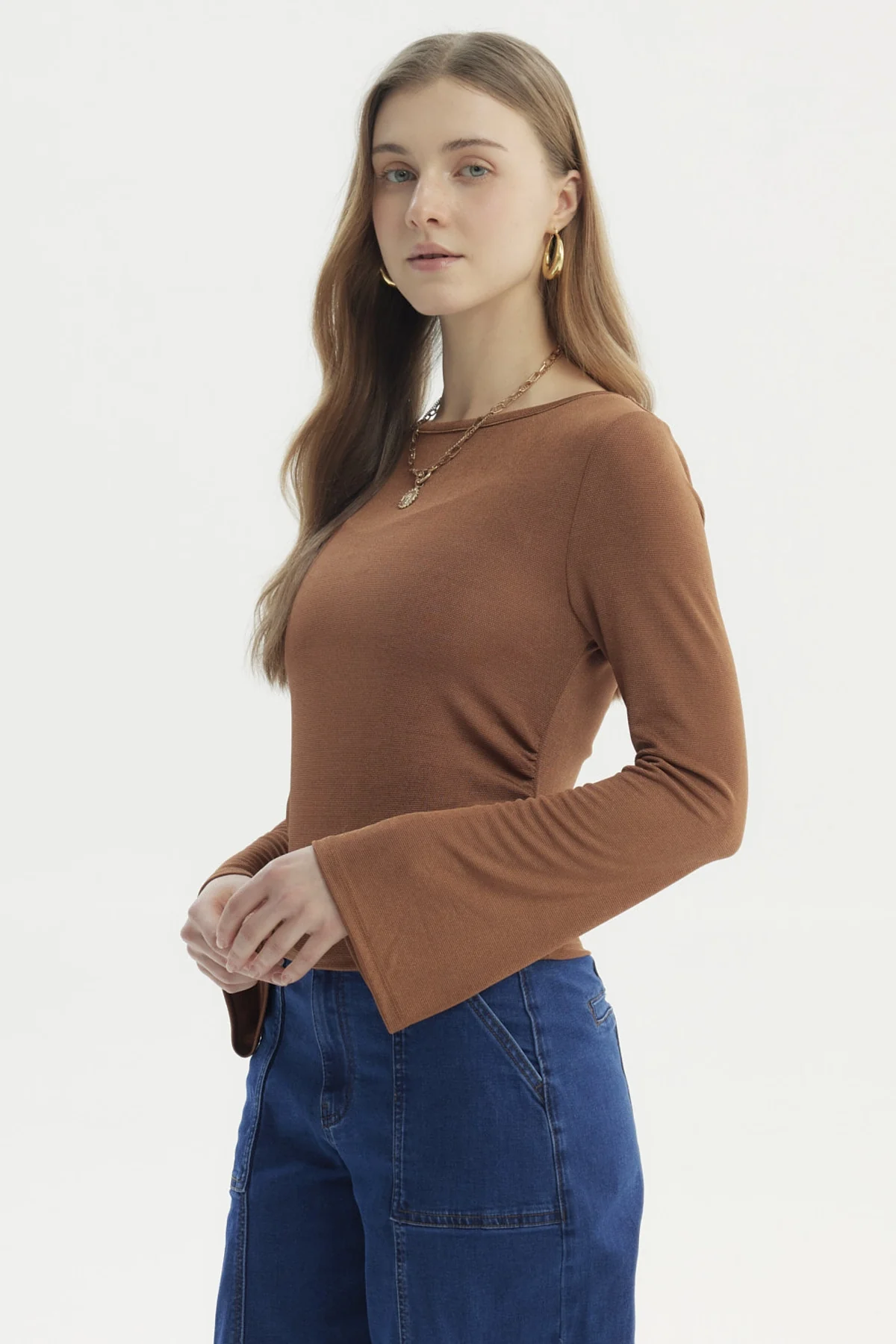 Polera Mujer Flare Recogidos Camel Oscuro - Image 2