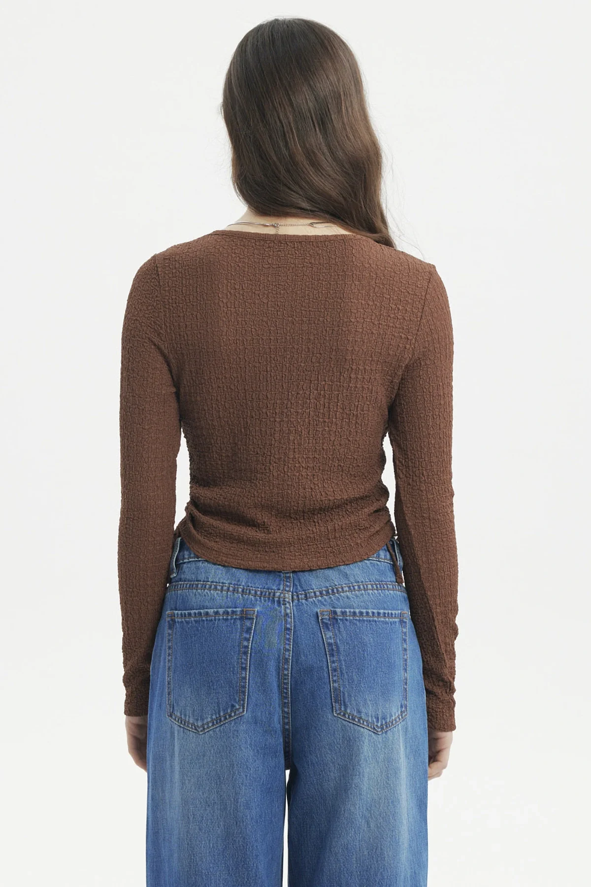 Polera Mujer Jacquard Recogido Café - Image 3