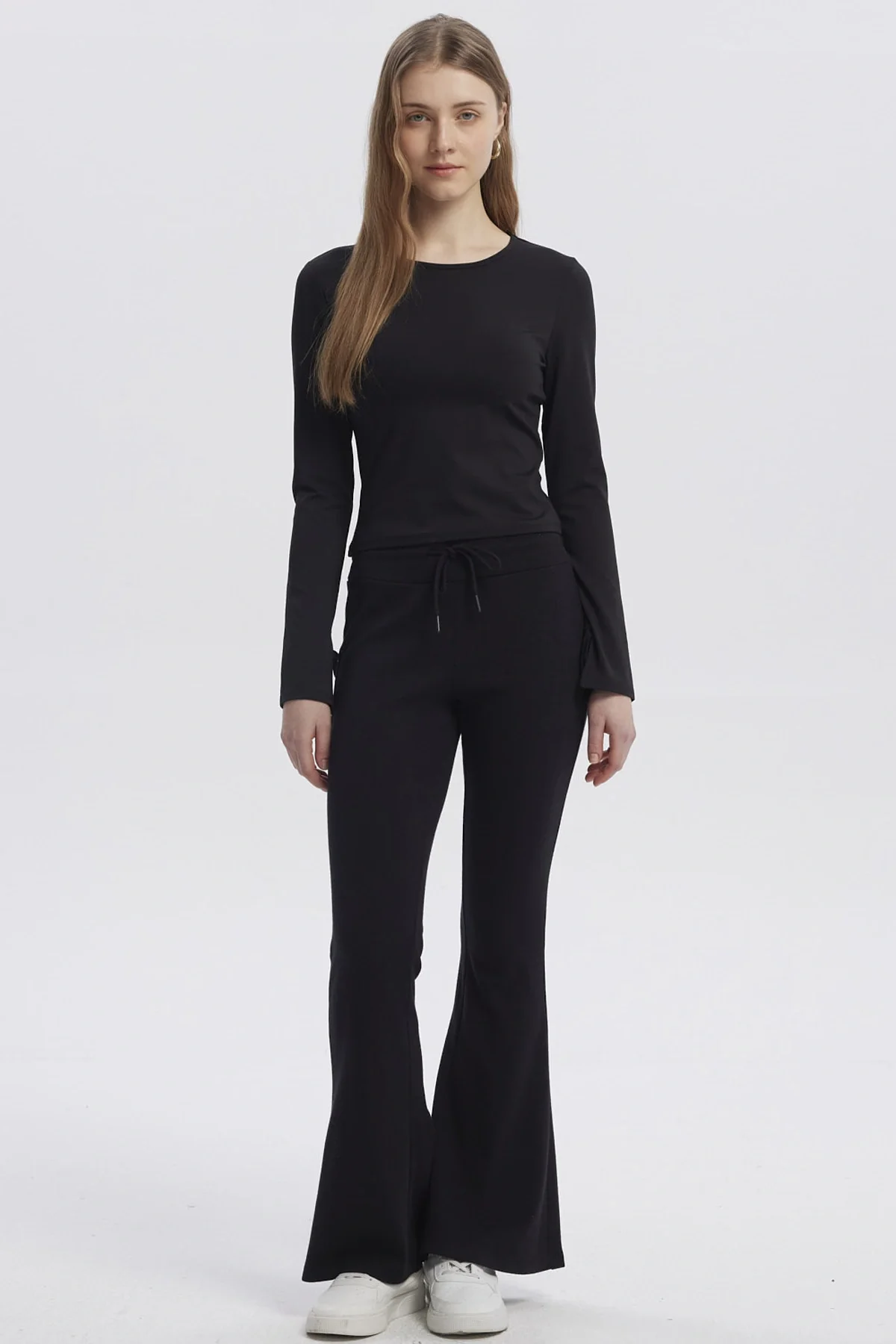 Polera Mujer Lazo Puño Negro - Image 4