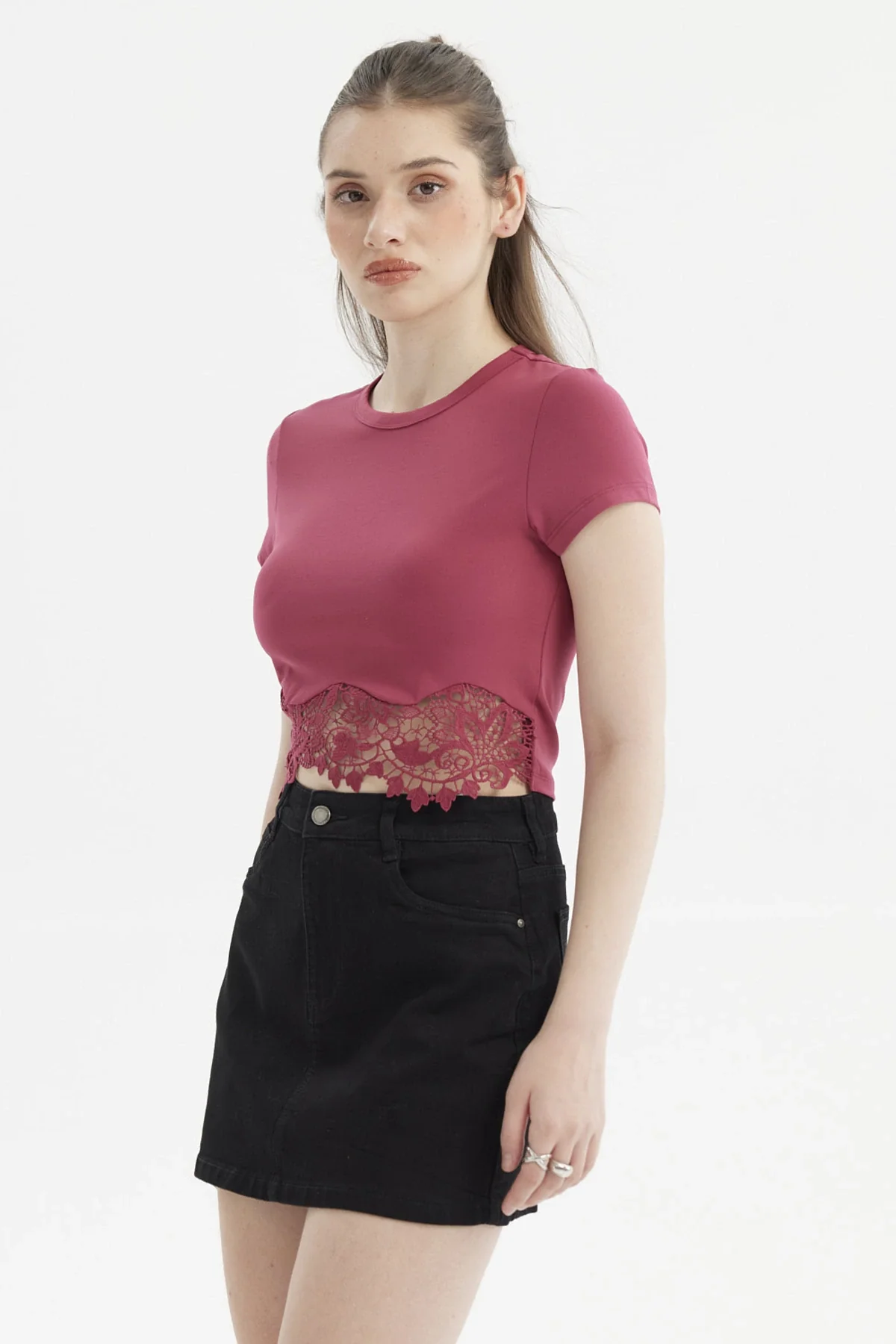 Polera Mujer Lisa Basta Encaje Magenta - Image 2
