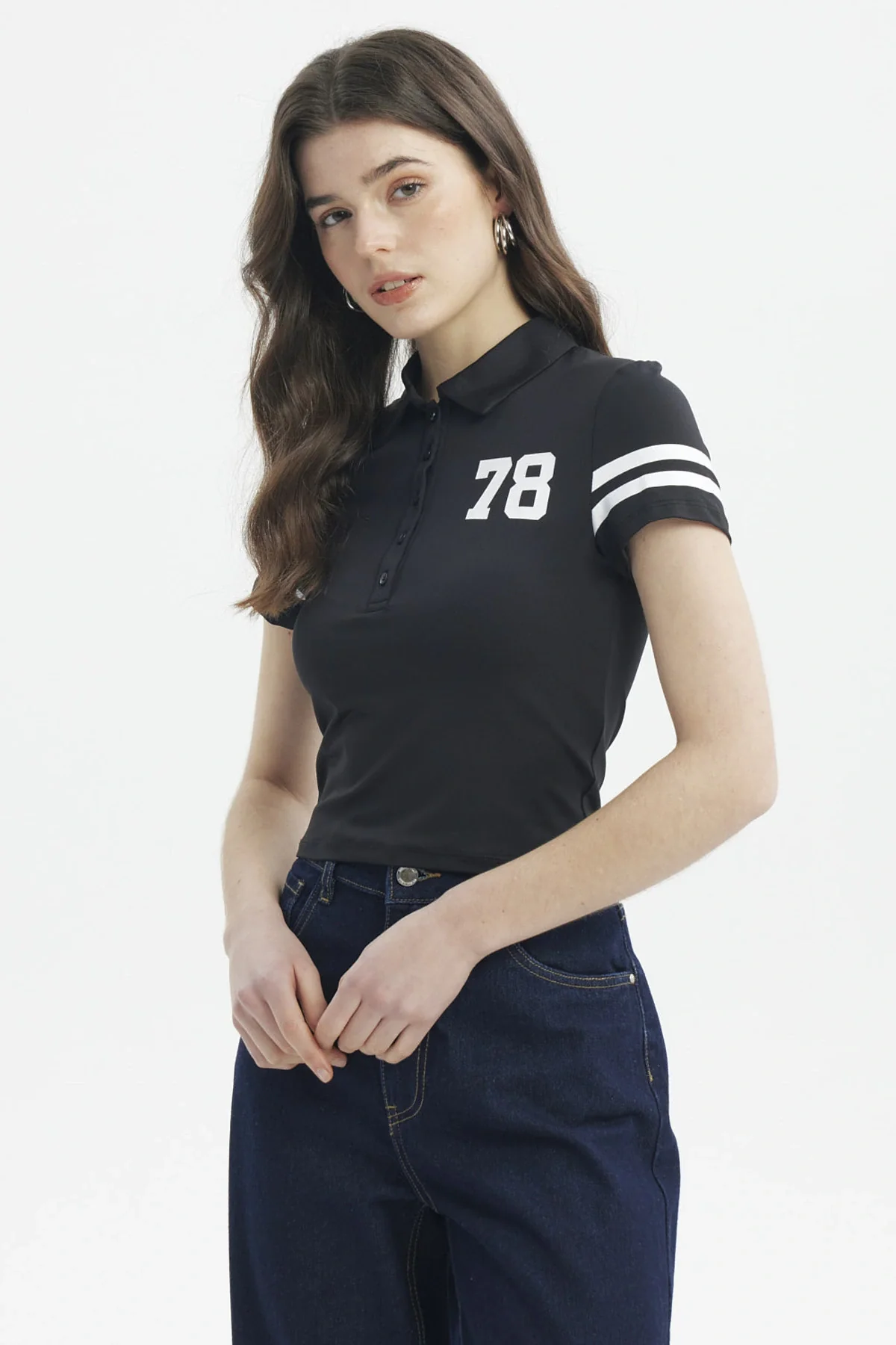 Polera Mujer Madia Pata Botón Negro - Image 2