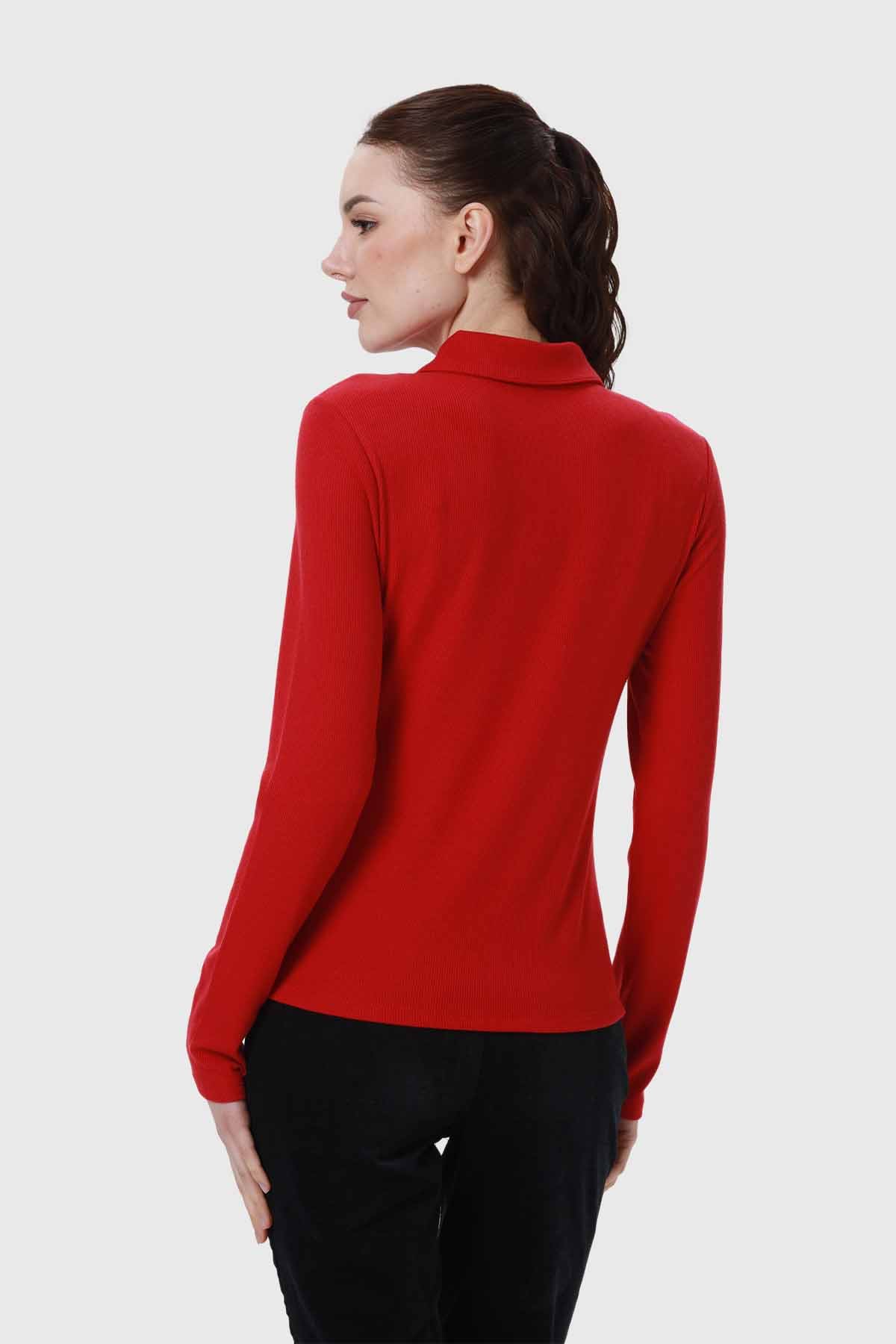 Polera Mujer Medio Cierre Estampado Rojo - Image 3