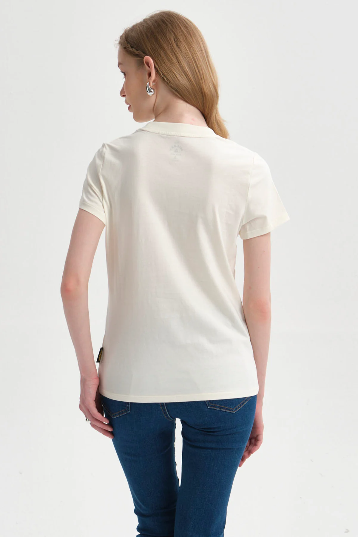 Polera Mujer Mickey Beige - Image 3