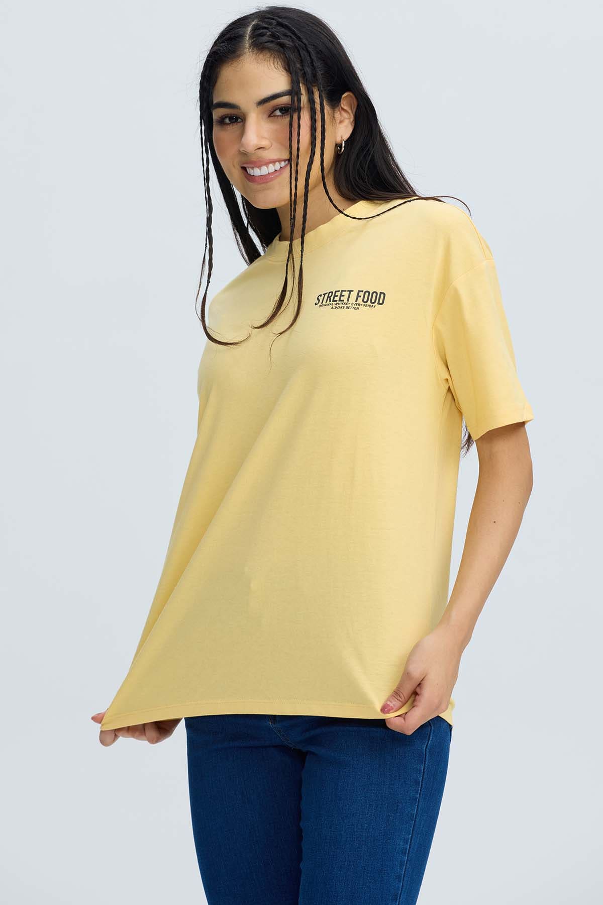 Polera Mujer Oversize Amarillo - Image 3