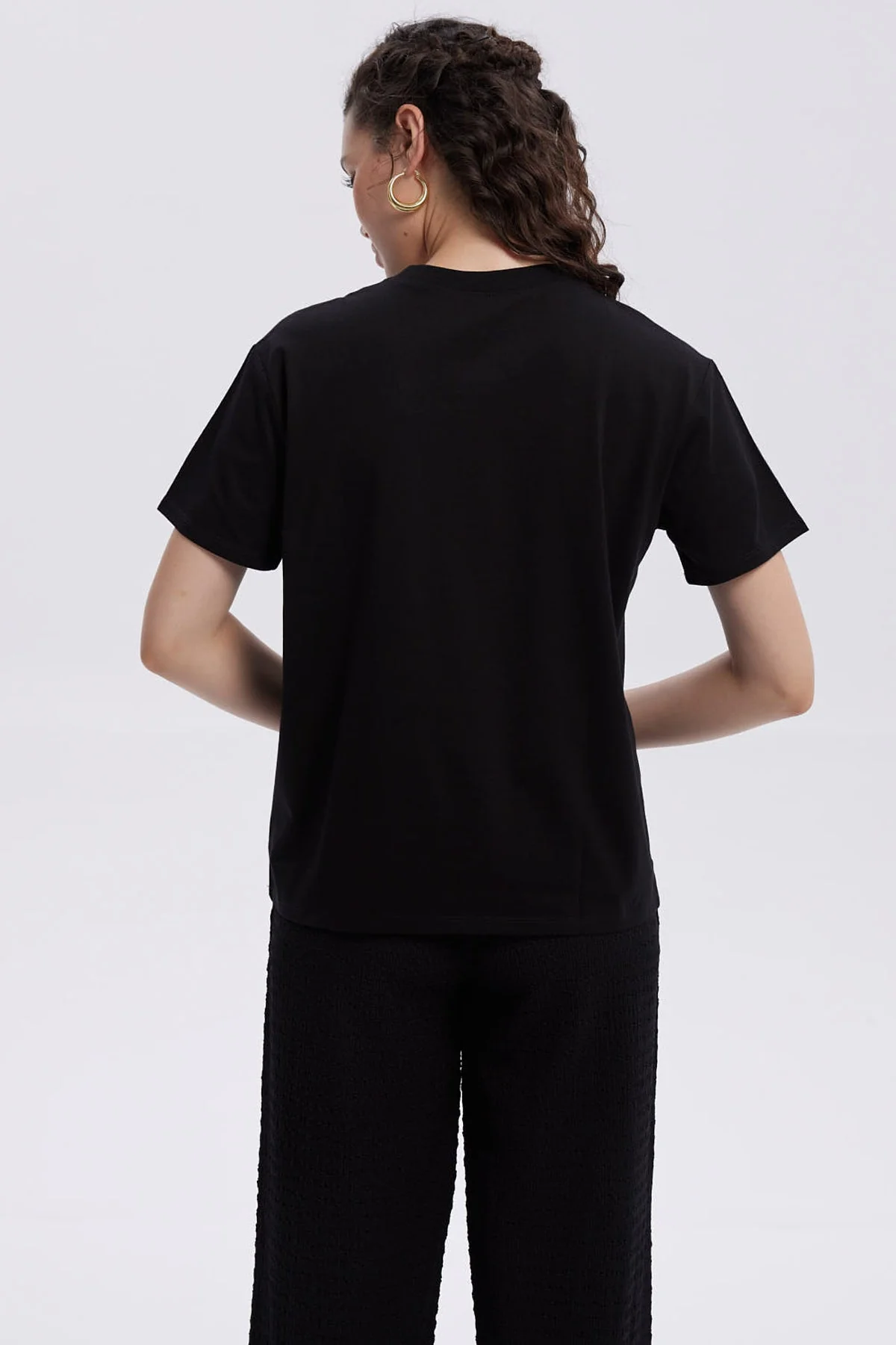 Polera Mujer Print Con Aplicación Negro - Image 3