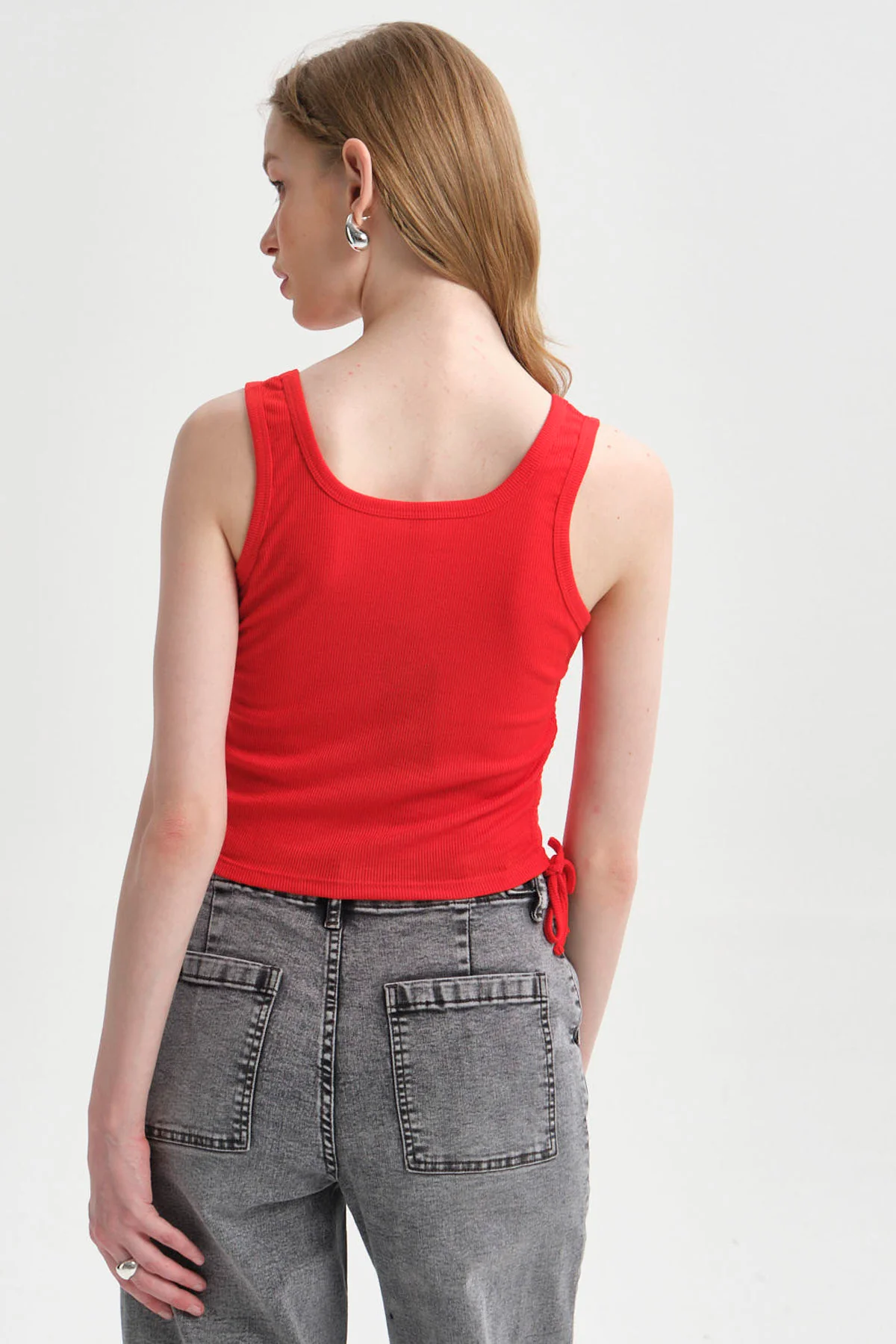 Polera Mujer Recogido Costado Rojo - Image 3