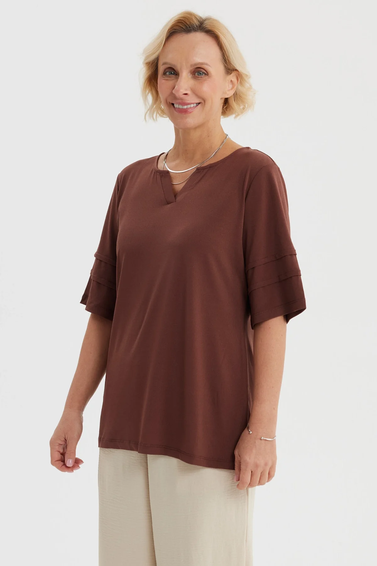 Polera Mujer Textura Café - Image 2