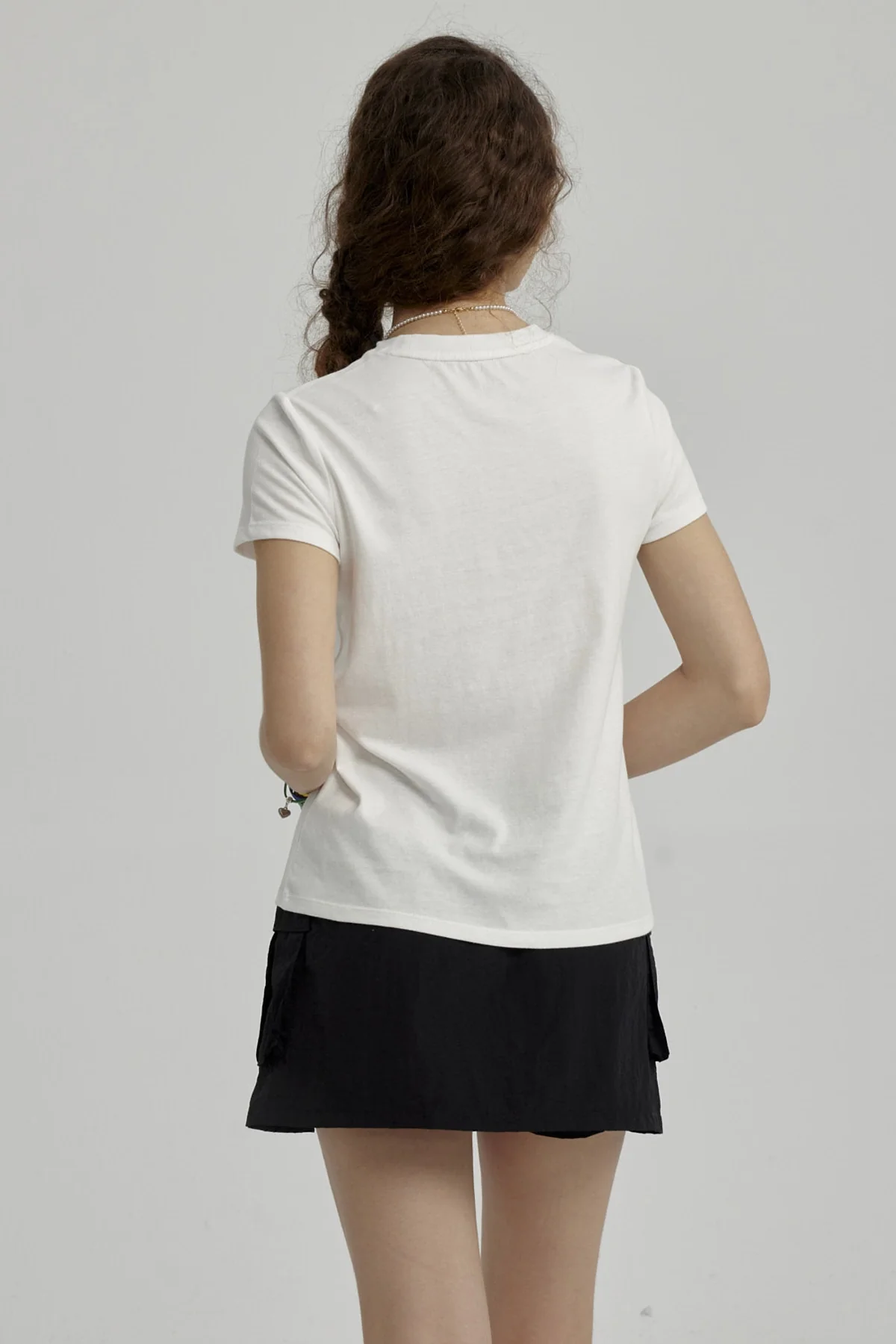 Polera Niña Básica Estampada Crudo - Image 3