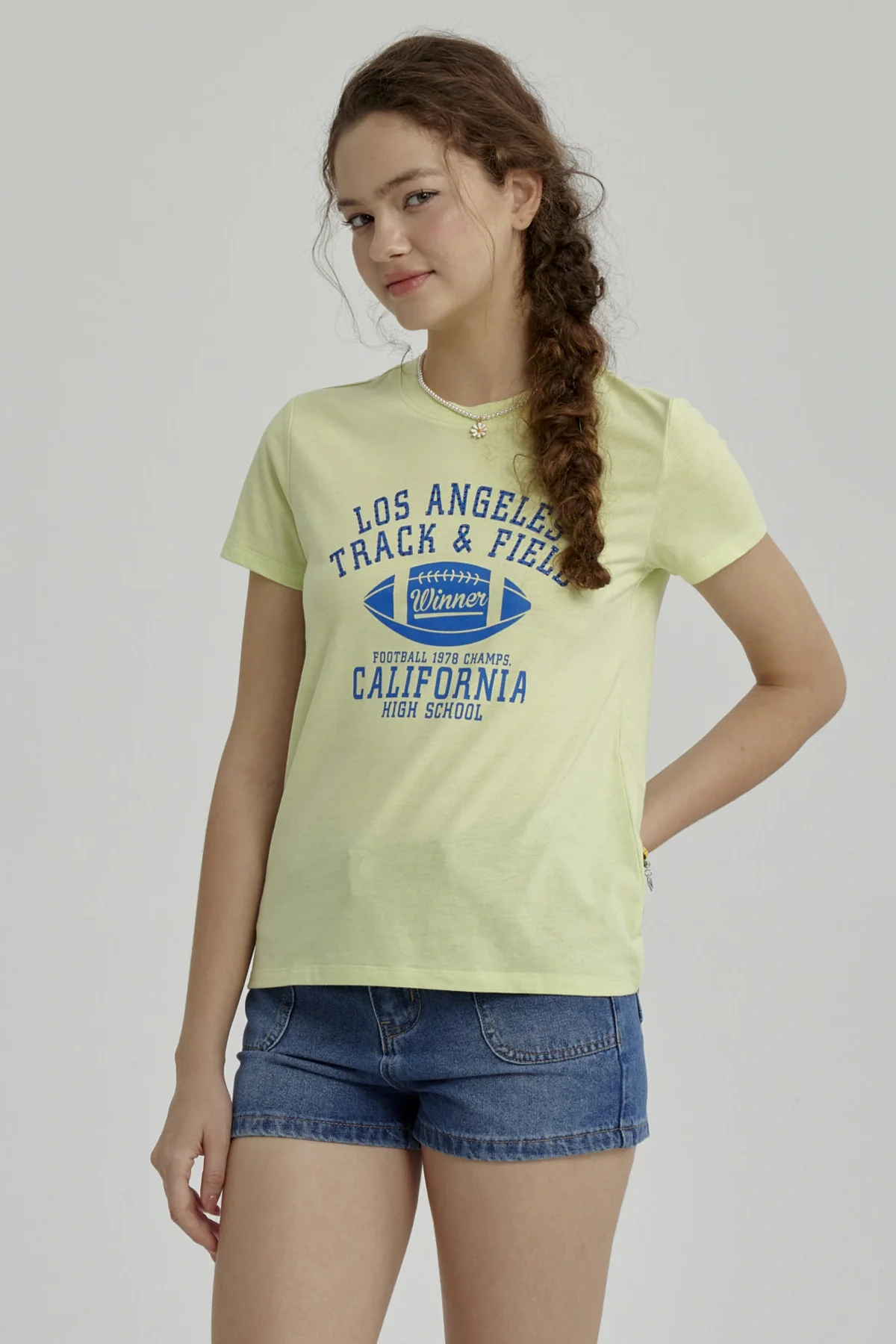 Polera Niña Básica Estampada Verde Claro - Image 2