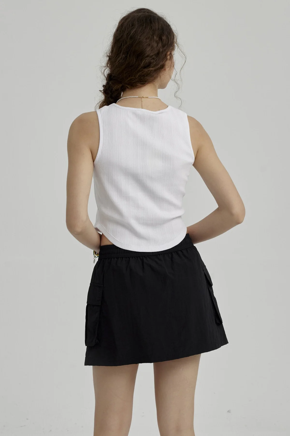 Polera Niña Con Peto Falso Blanco - Image 3