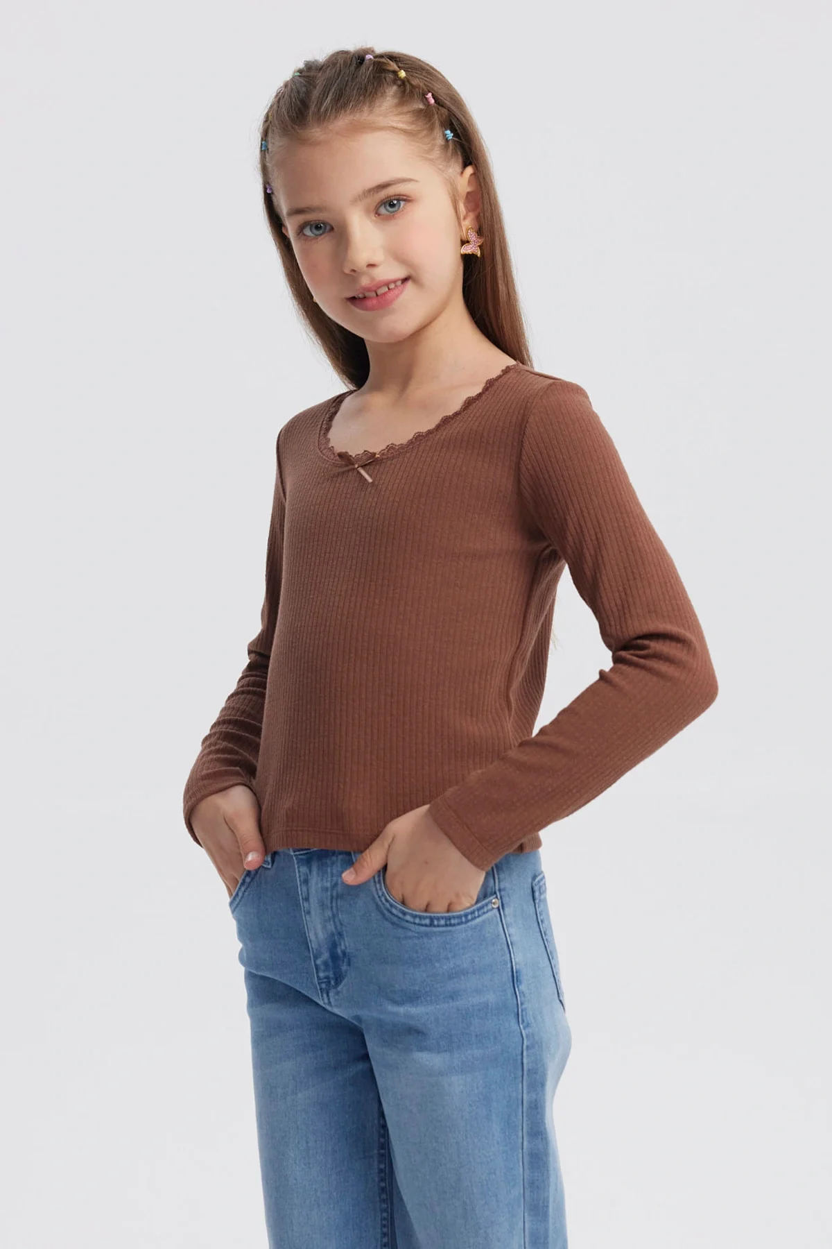 Polera Niña Cuello Encaje Café