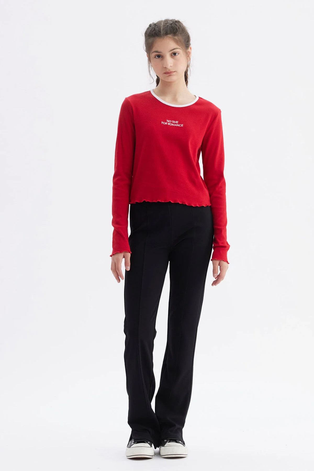 Polera Niña Rib Cuello Rojo - Image 4