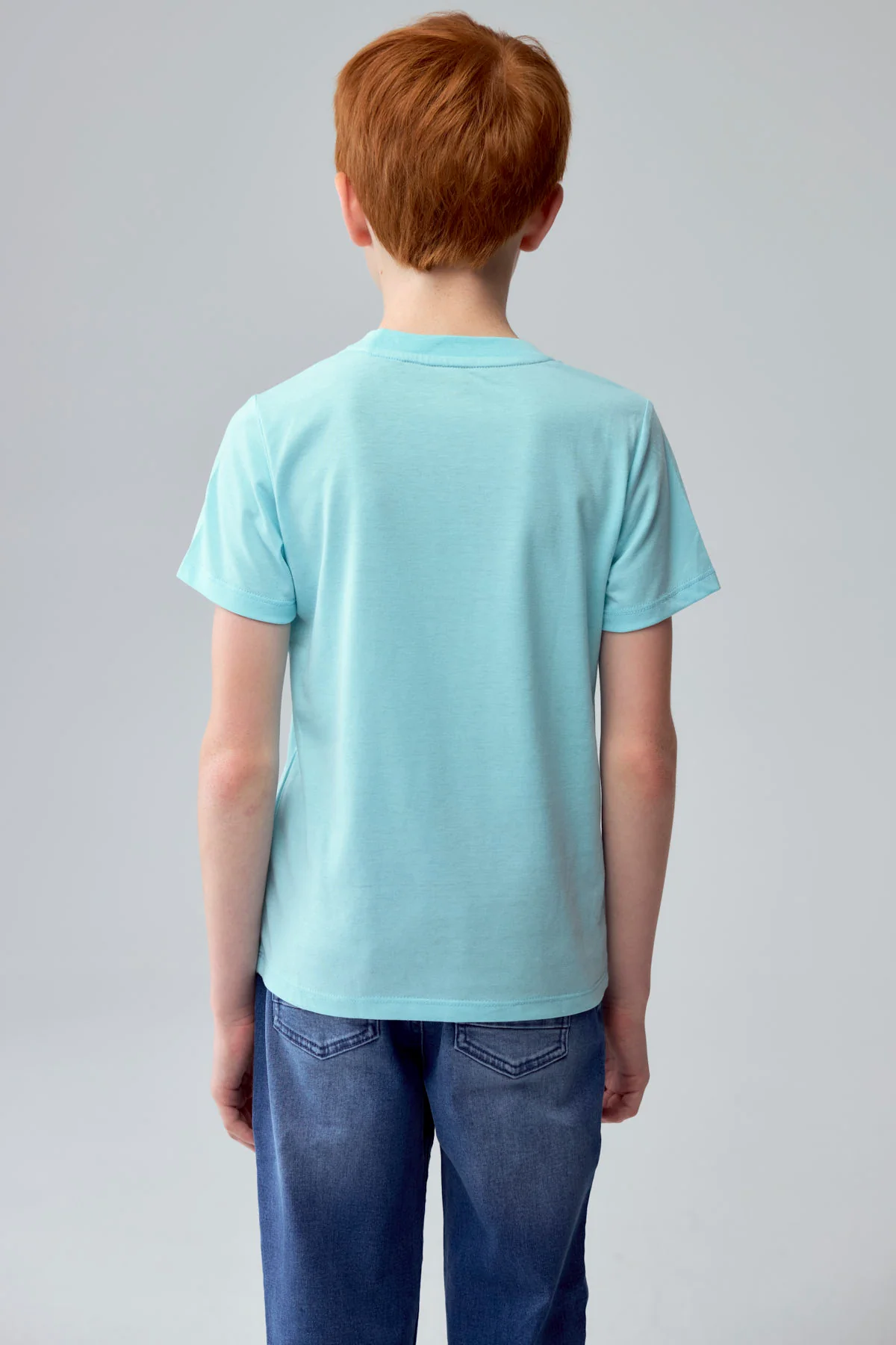 Polera Niño Básica Estampada Aqua - Image 3