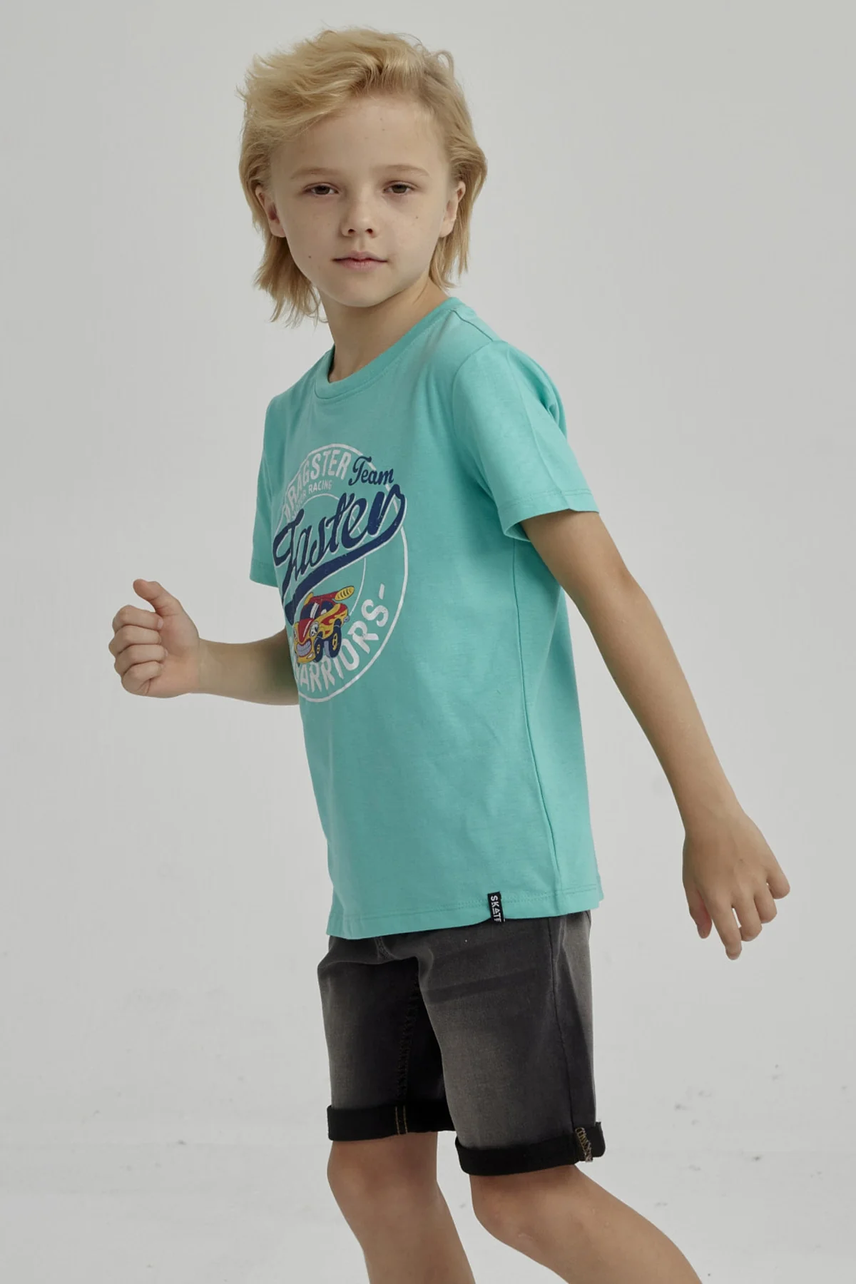 Polera Niño Básica Estampada Verde Claro - Image 2