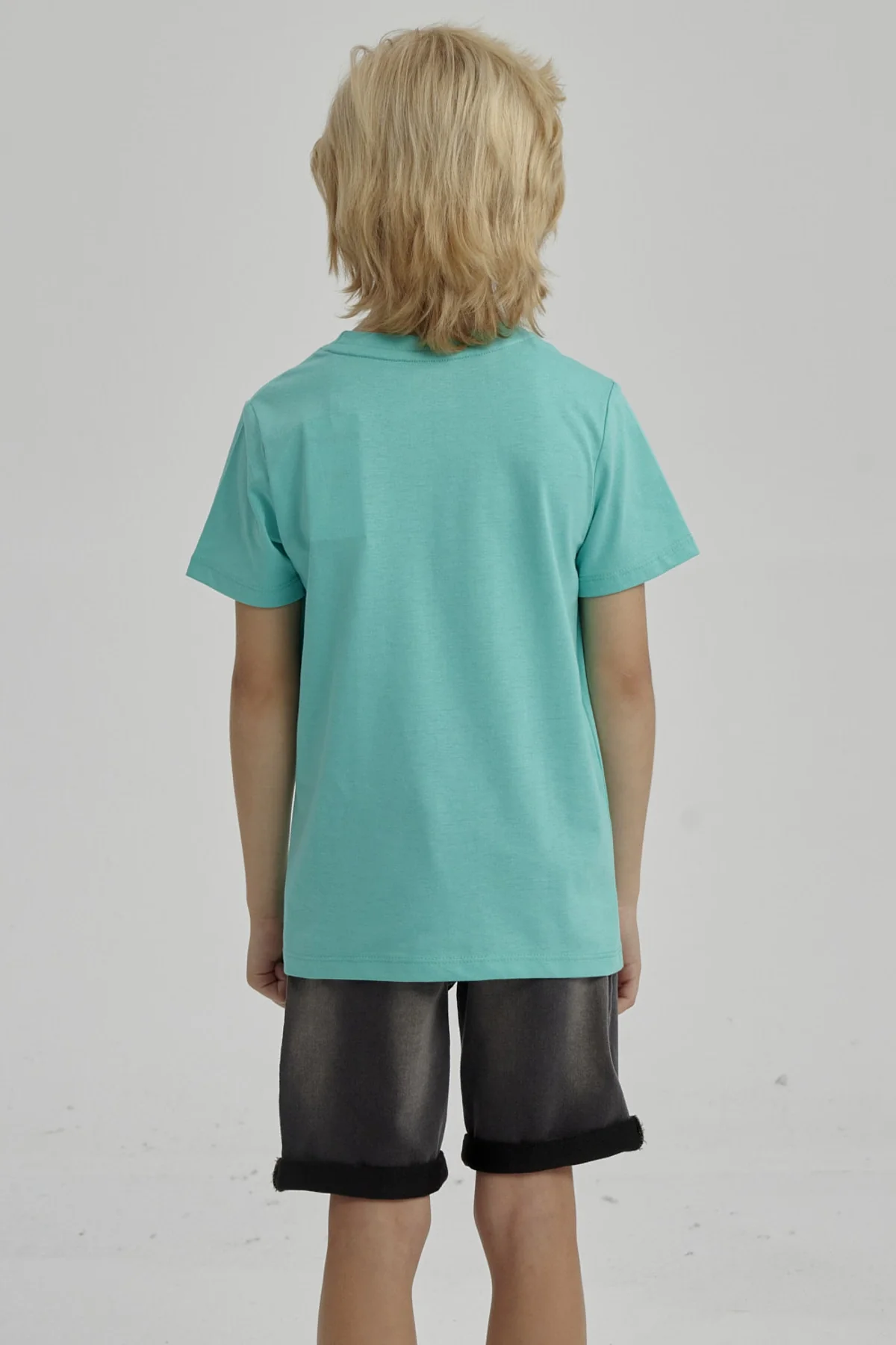 Polera Niño Básica Estampada Verde Claro - Image 3