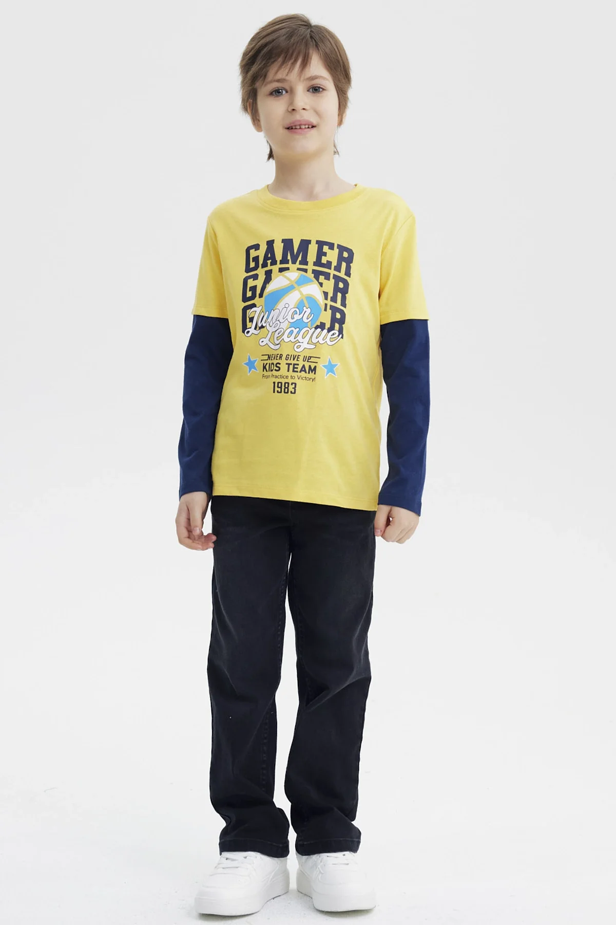 Polera Niño Básica Print Amarillo - Image 4