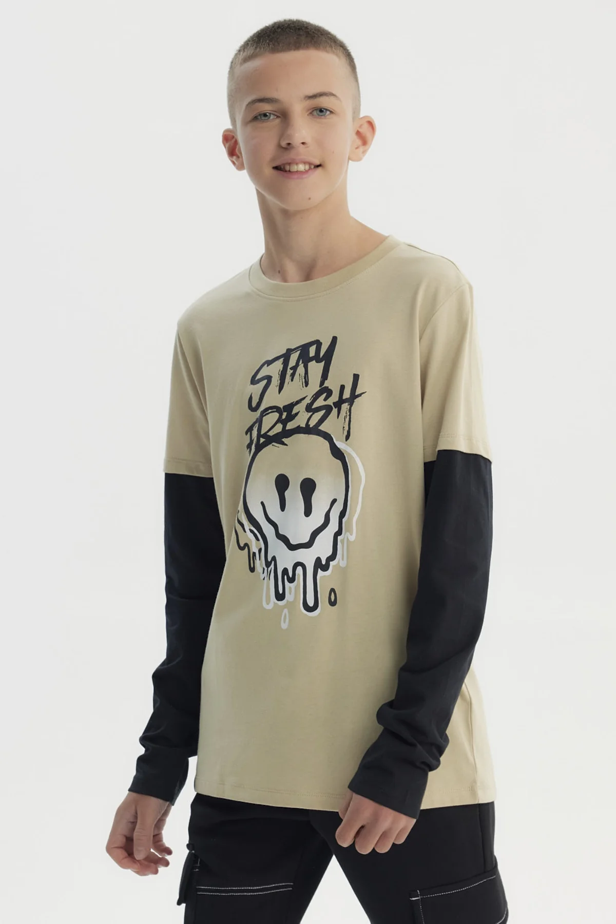 Polera Niño Básica Print Beige - Image 2
