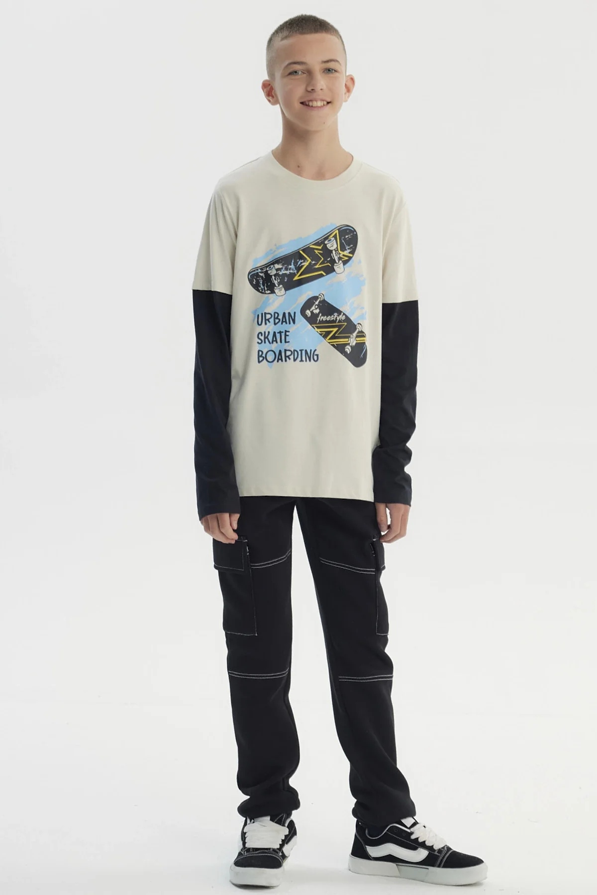 Polera Niño Básica Print Crudo - Image 4