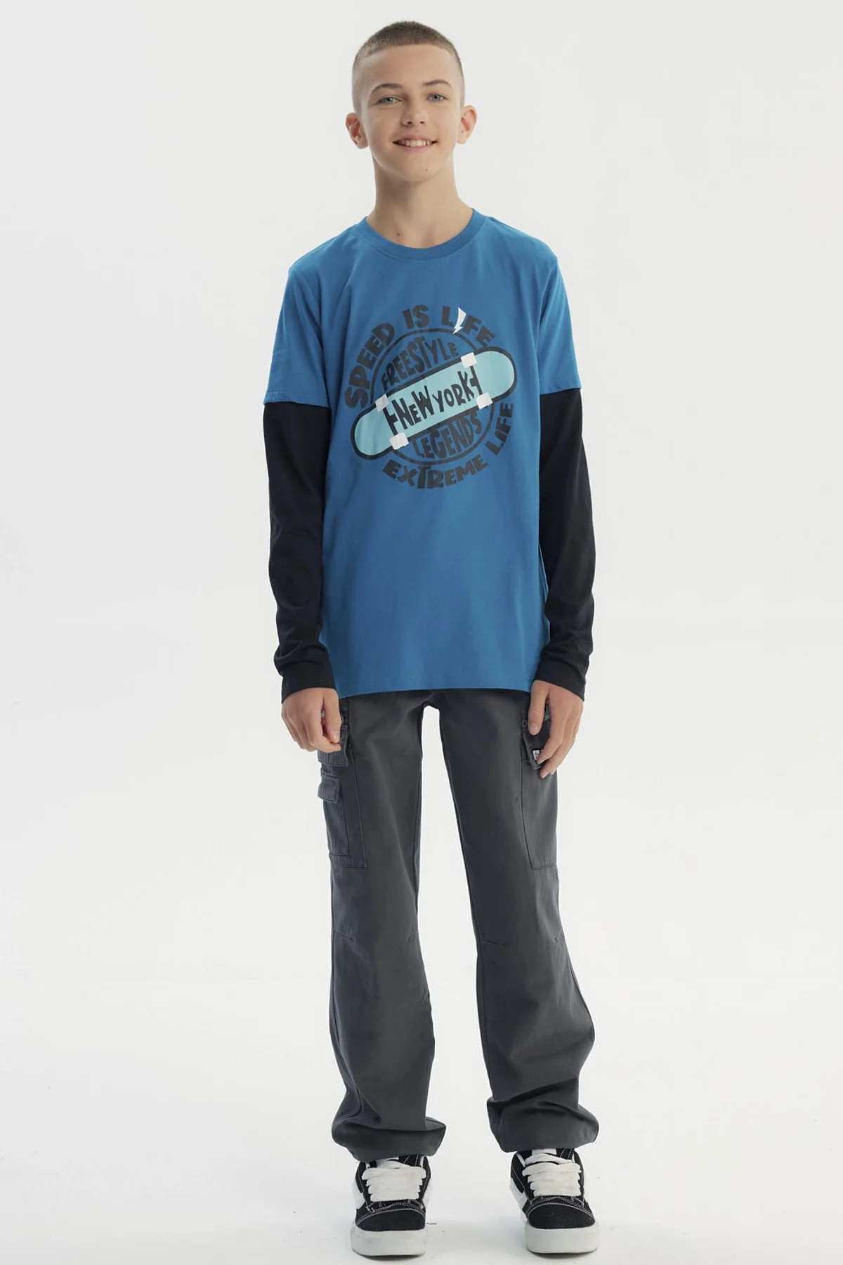 Polera Niño Básica Print Petroleo - Image 4